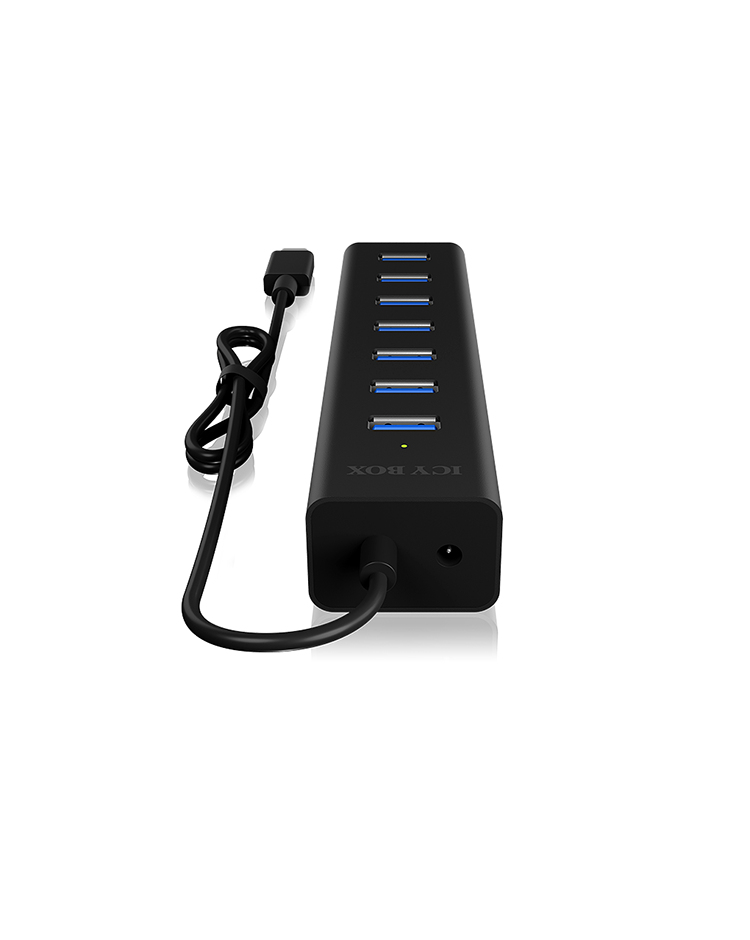 Hub USB nero a 7 porte con cavo e ingresso di alimentazione.