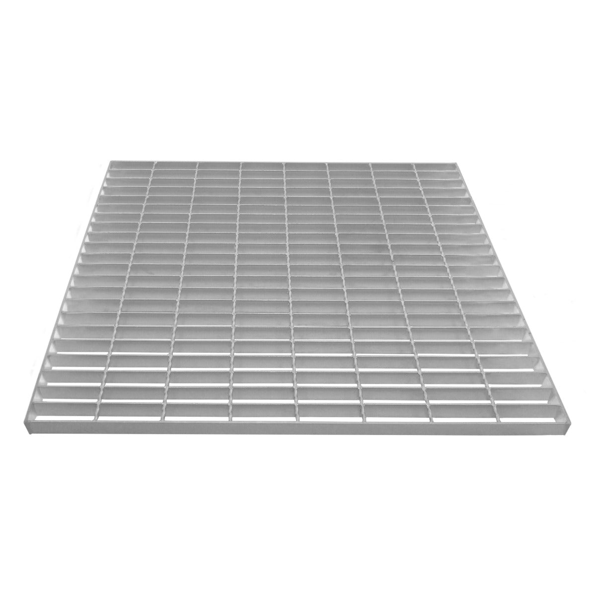 Una rejilla rectangular de metal hecha de barras plateadas sobre fondo blanco.