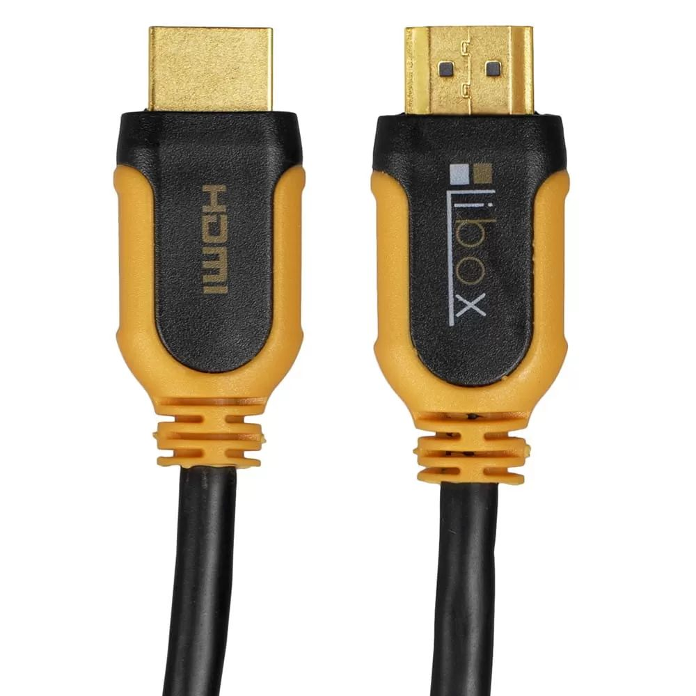 Dwa kable HDMI ze złotymi złączami i czarno-żółtą obudową na białym tle.