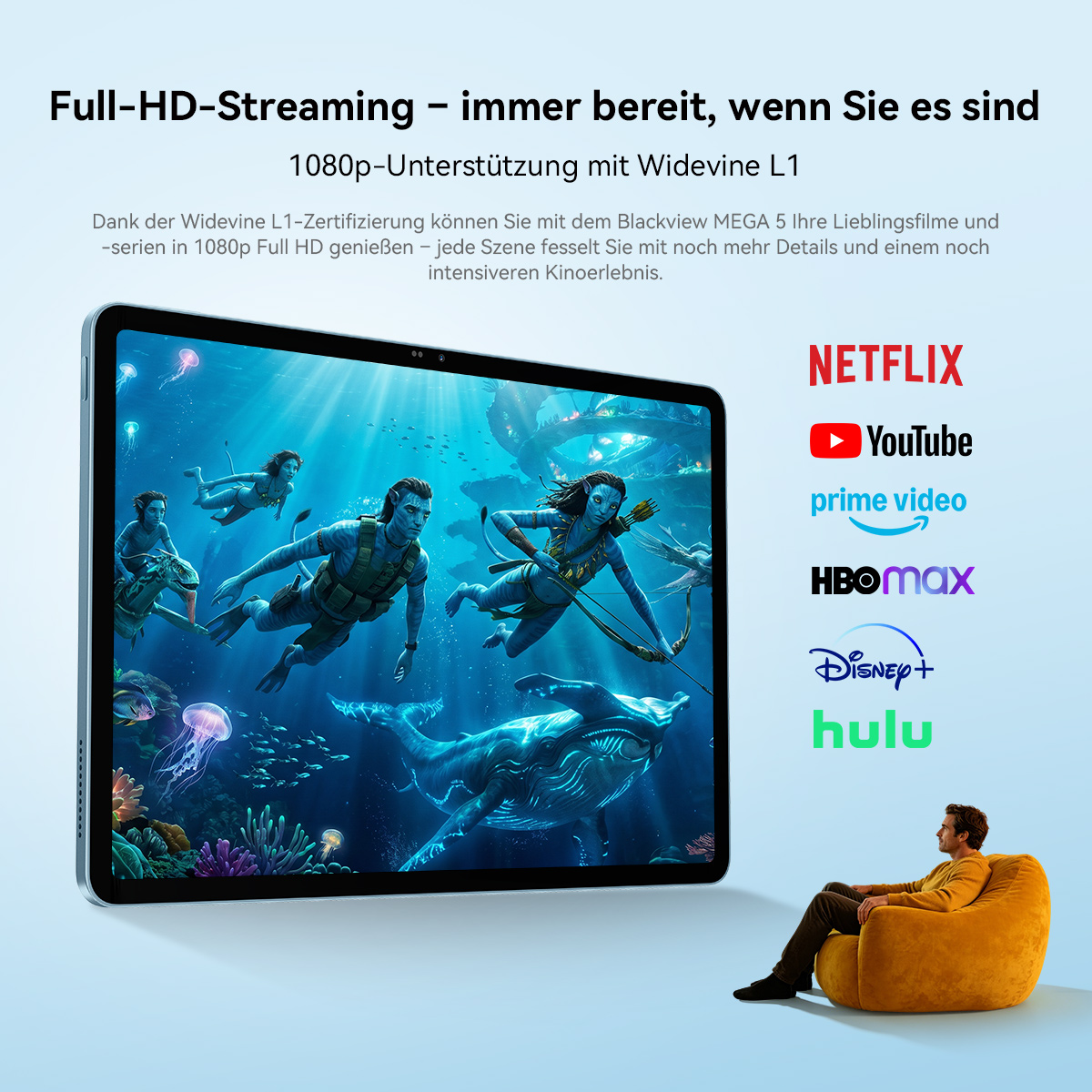 Tablet zeigt Avatar-Szene; daneben Logos von Streamingdiensten; Mann sitzt im Sessel.