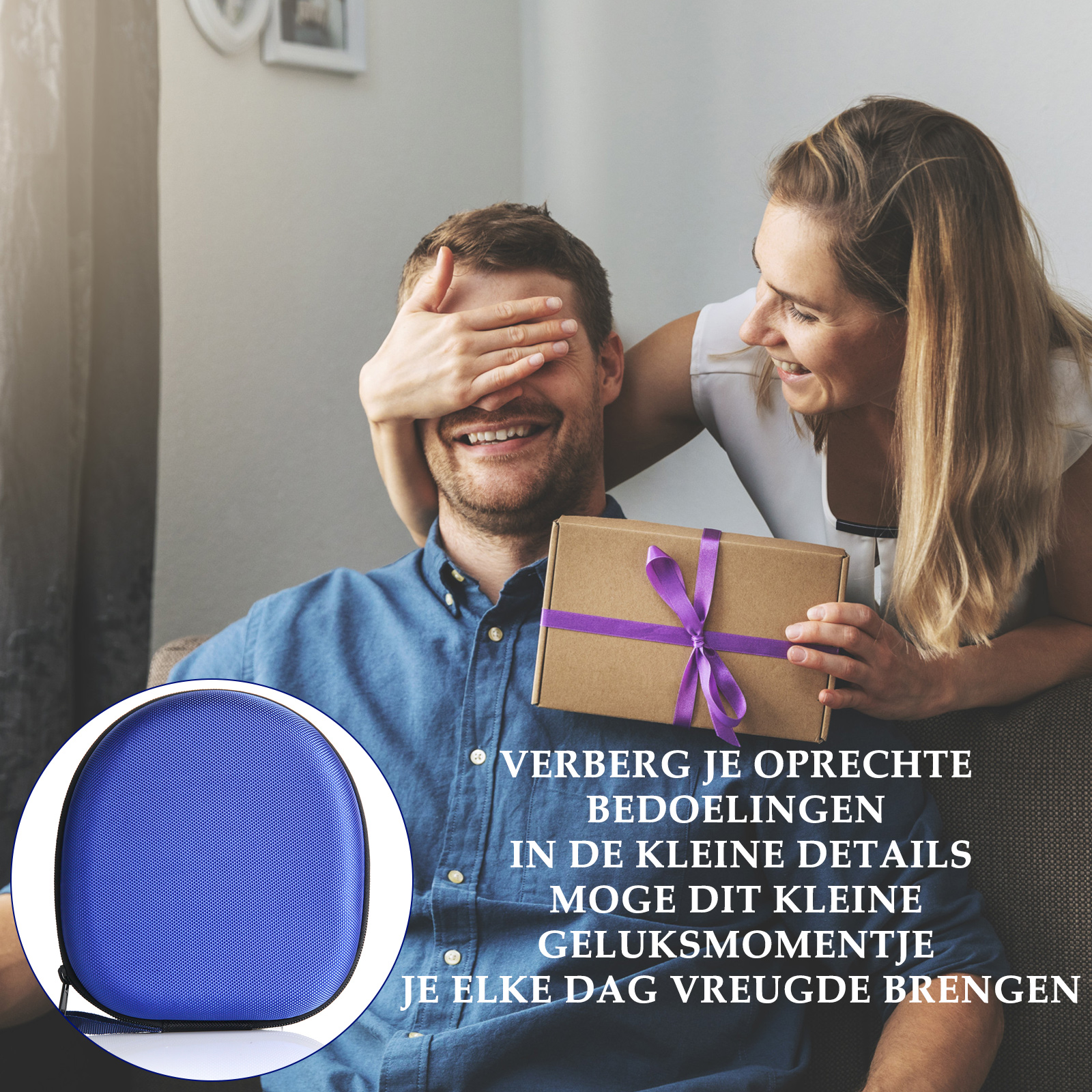 Eine Frau bedeckt die Augen eines Mannes, der ein Geschenk hält. Eine blaue Tasche ist zu sehen.