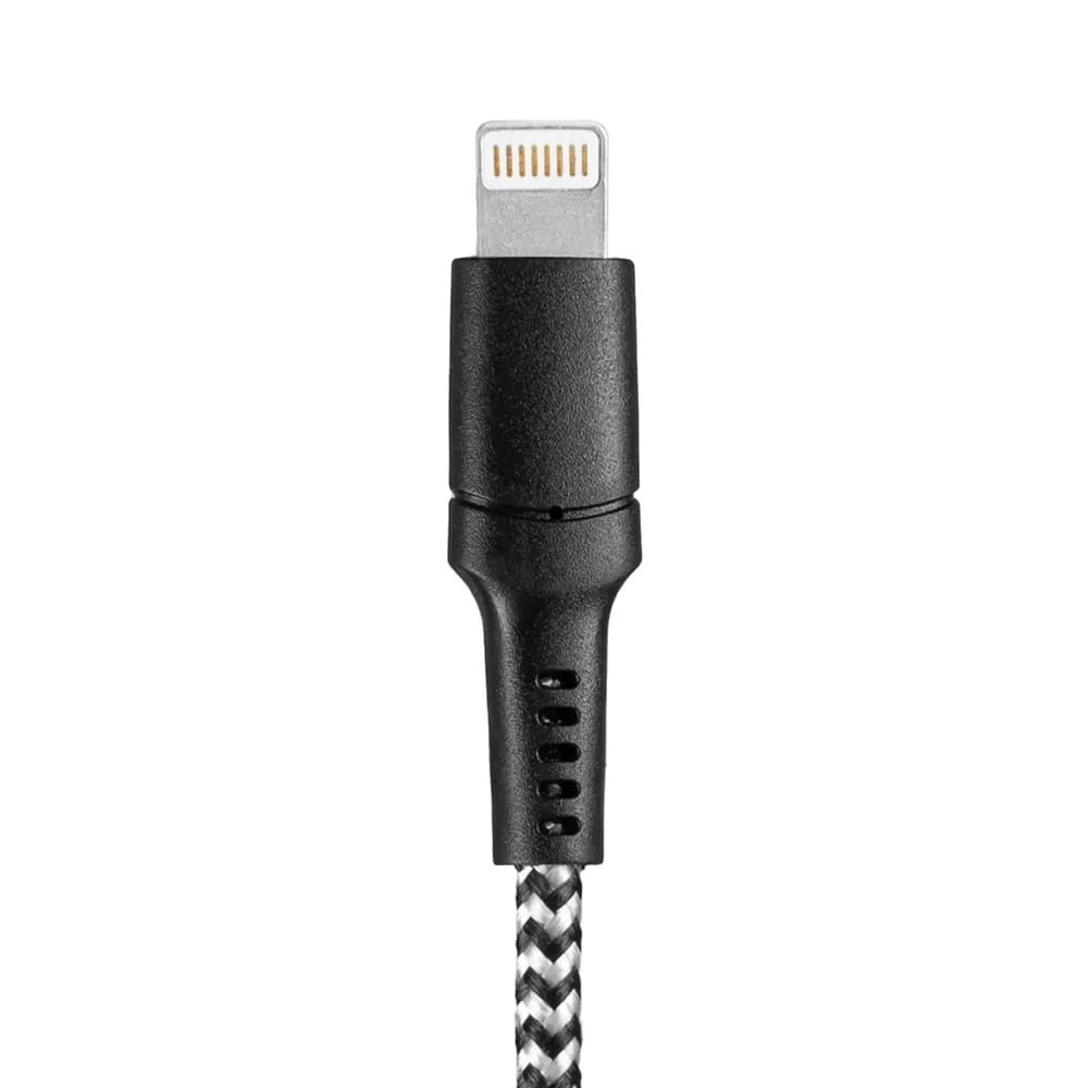 Ein schwarzer Lightning-Kabelstecker mit einem silbernen Anschluss und einem geflochtenen Kabel.