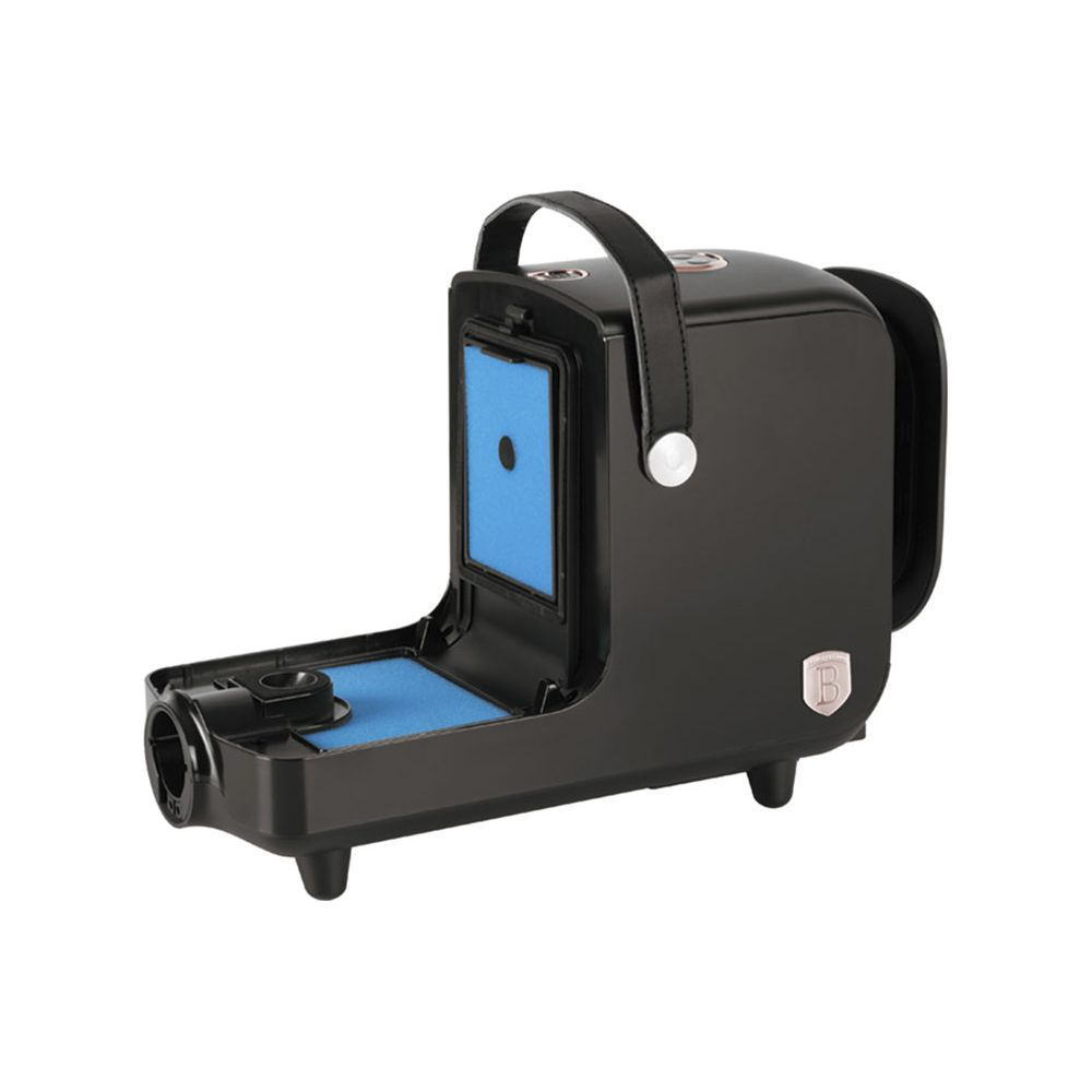 Purificateur d'air noir avec filtres bleus et poignée, ouvert sur le côté.