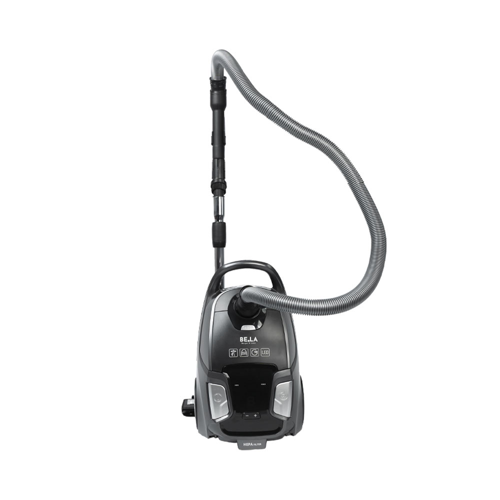Un aspirateur gris avec tuyau et poignée, sur fond blanc.