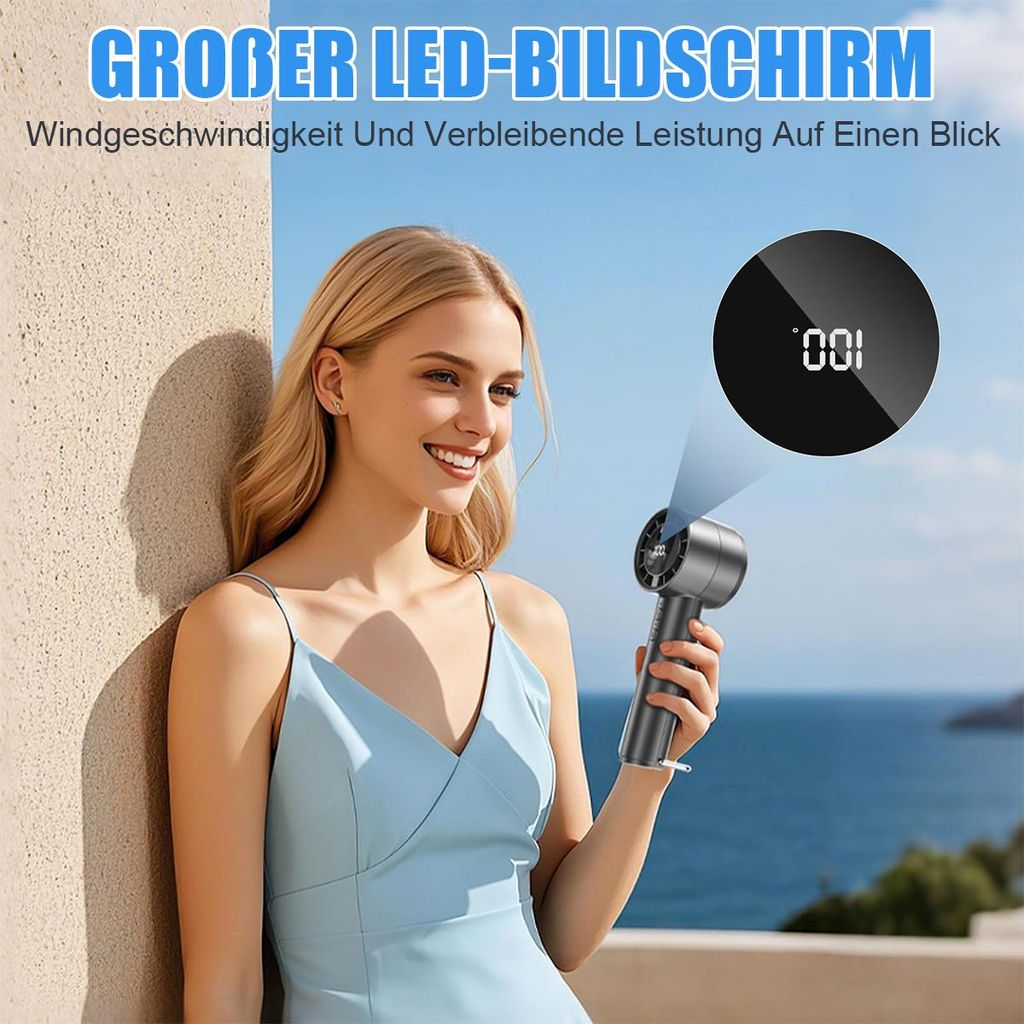 Frau mit blauem Kleid hält einen Ventilator, der eine Windgeschwindigkeit von 100 anzeigt.