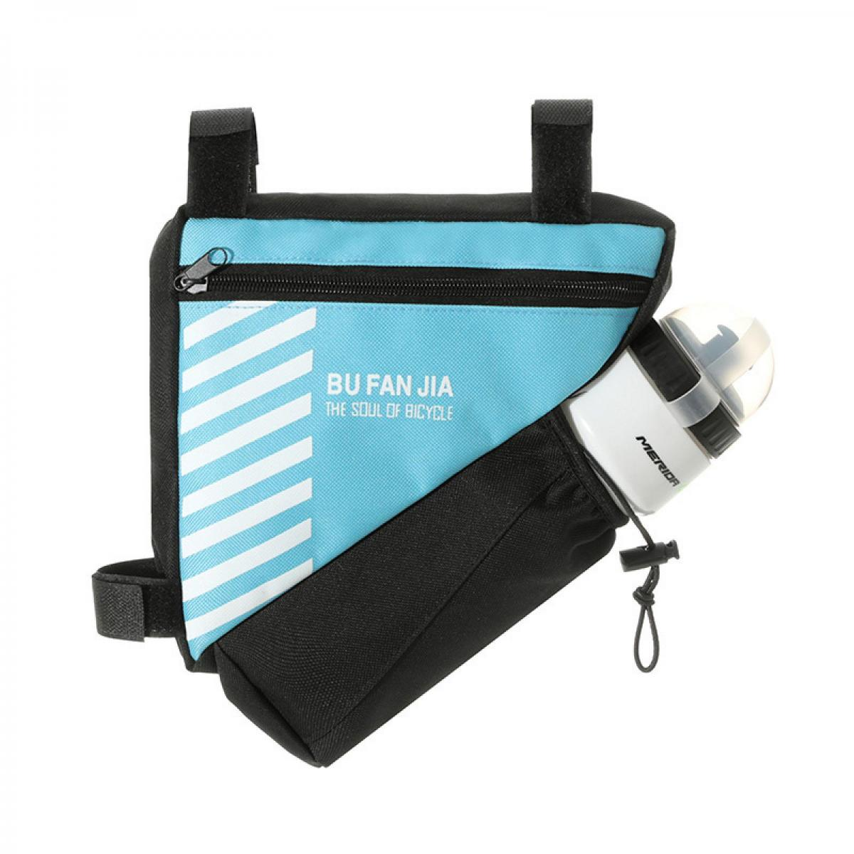 Eine blaue Fahrradtasche mit schwarzen Akzenten und einer weißen Wasserflasche.