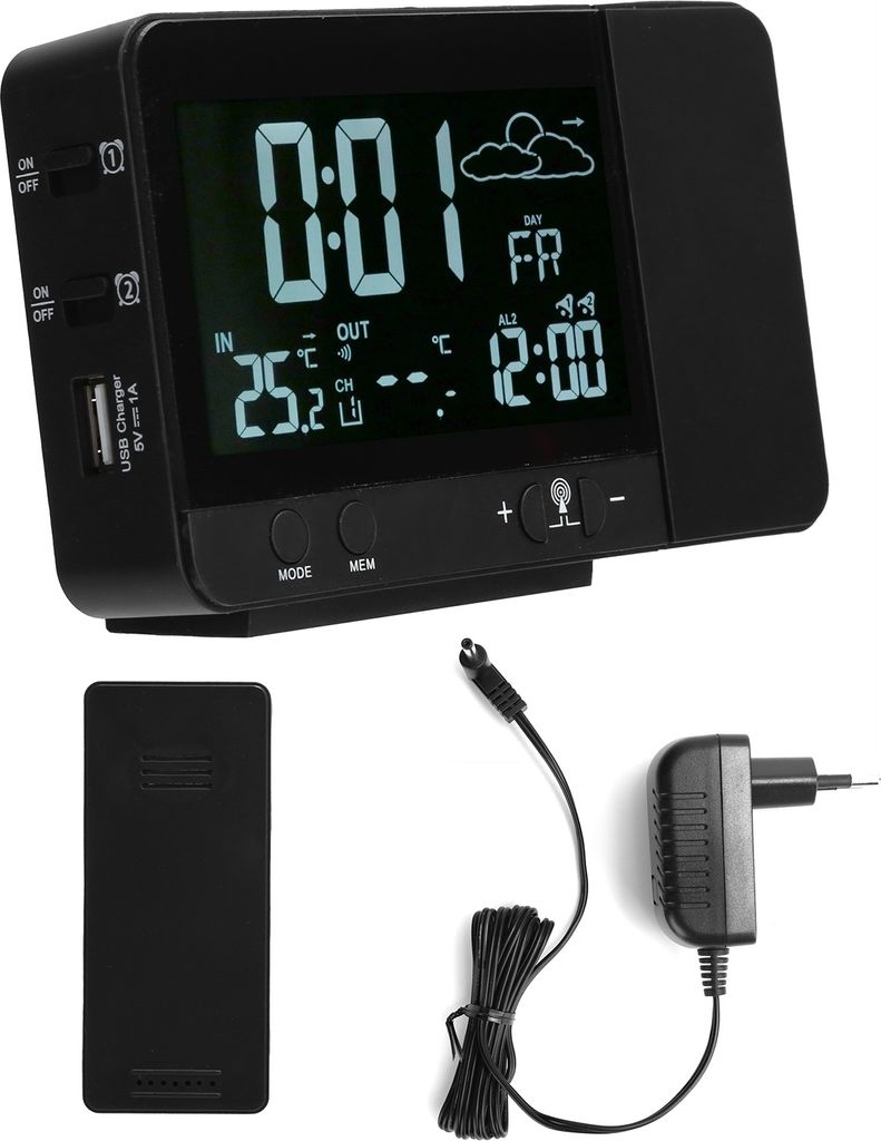 Ein schwarzer Digitalwecker mit USB-Anschluss, Netzteil und Fernbedienung.