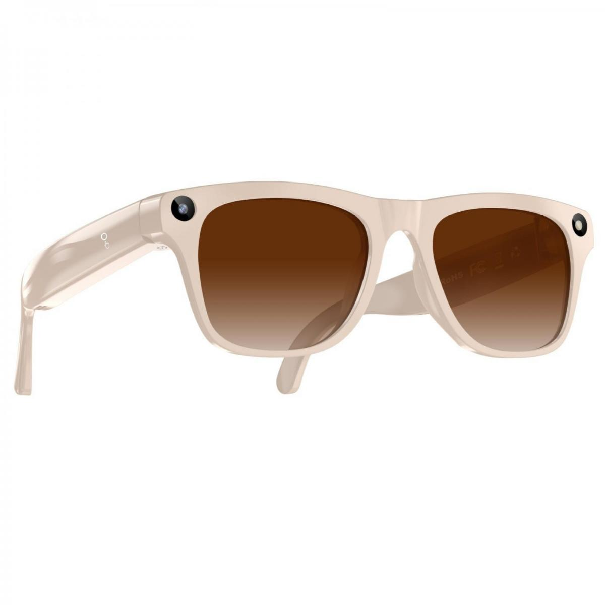 Helle Sonnenbrille mit braunen Gläsern und Kameras an den Bügeln.