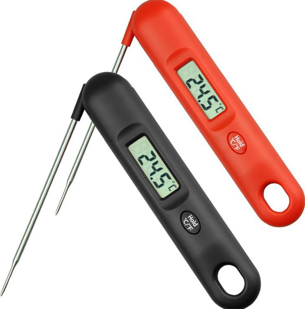 Zwei digitale Thermometer, schwarz und rot, zeigen 24,5°C an.