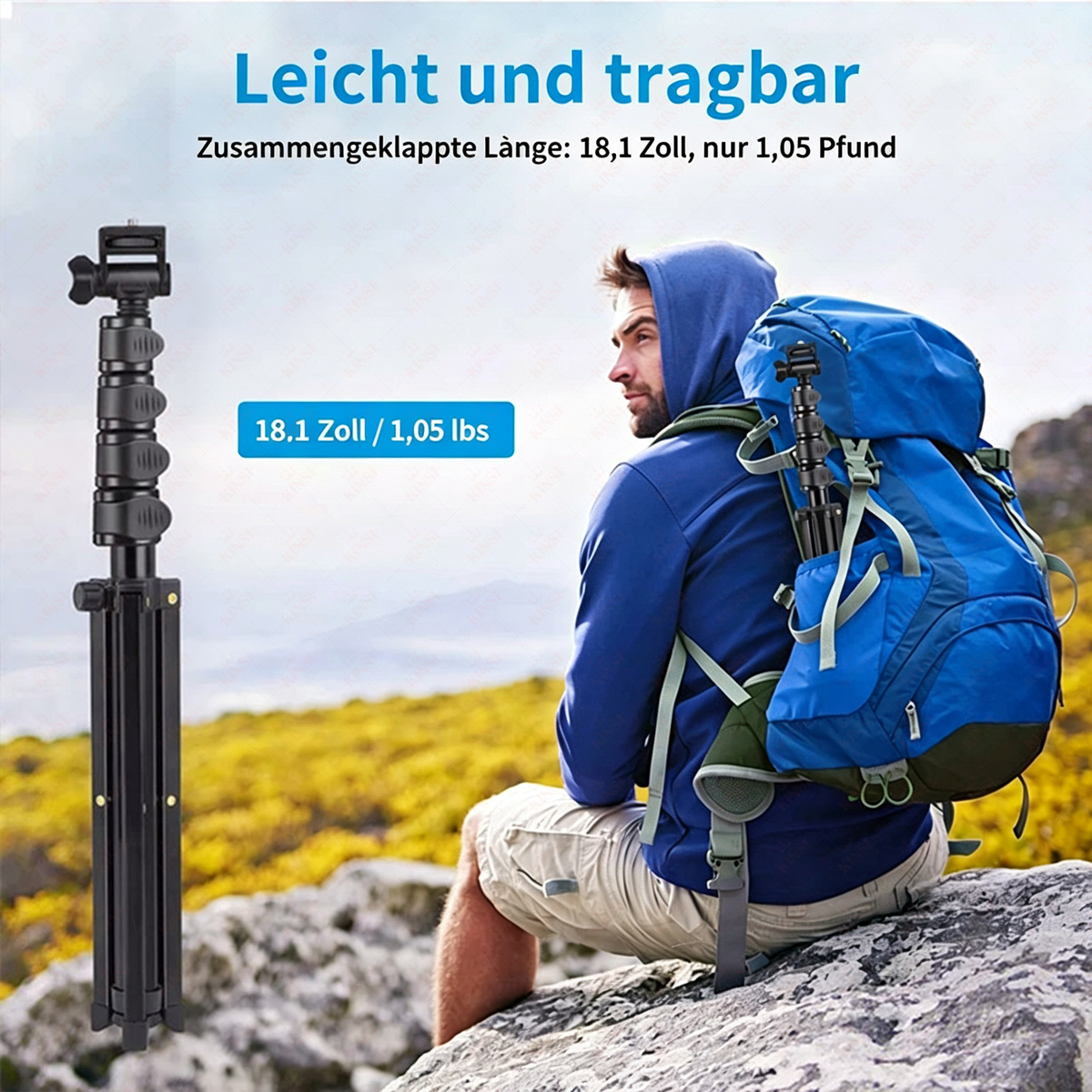 Mann mit Rucksack und Stativ sitzt auf einem Felsen. Leicht und tragbar.