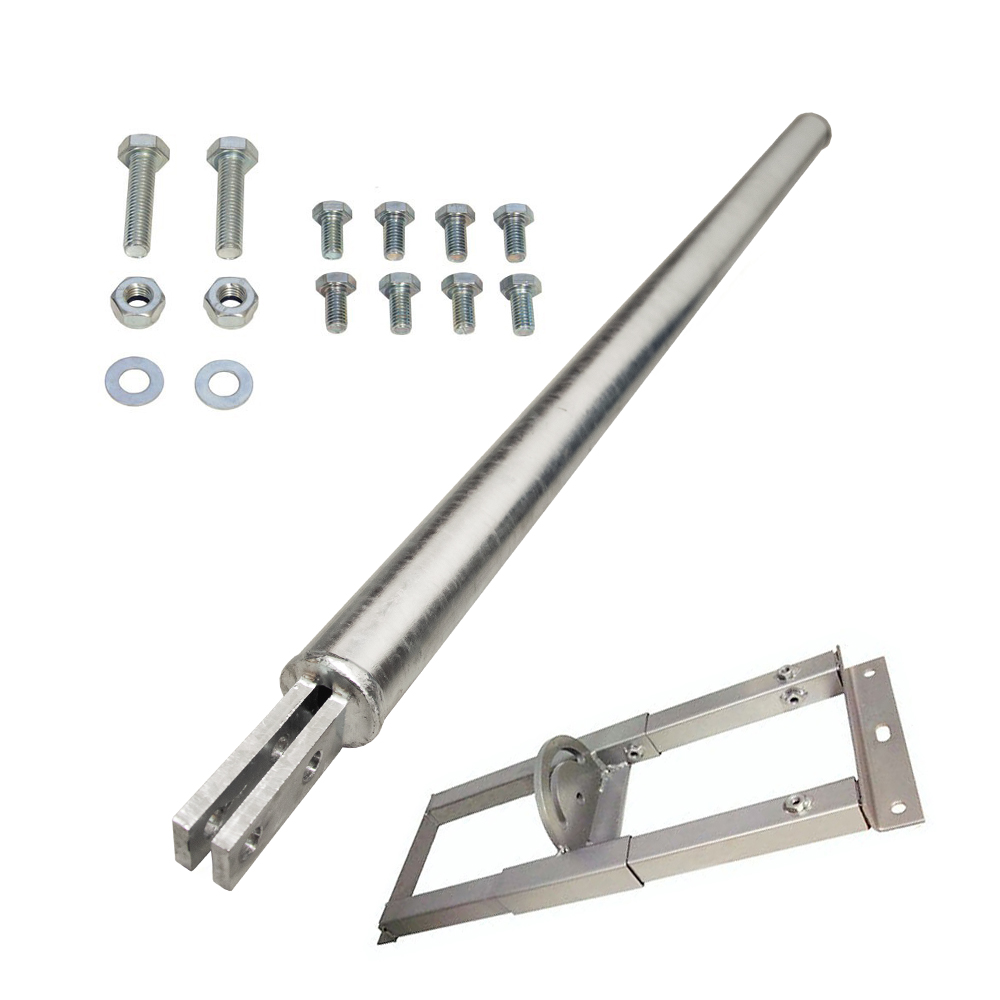Ein langer Metallstab mit Schrauben, Muttern und Unterlegscheiben auf weißem Hintergrund.