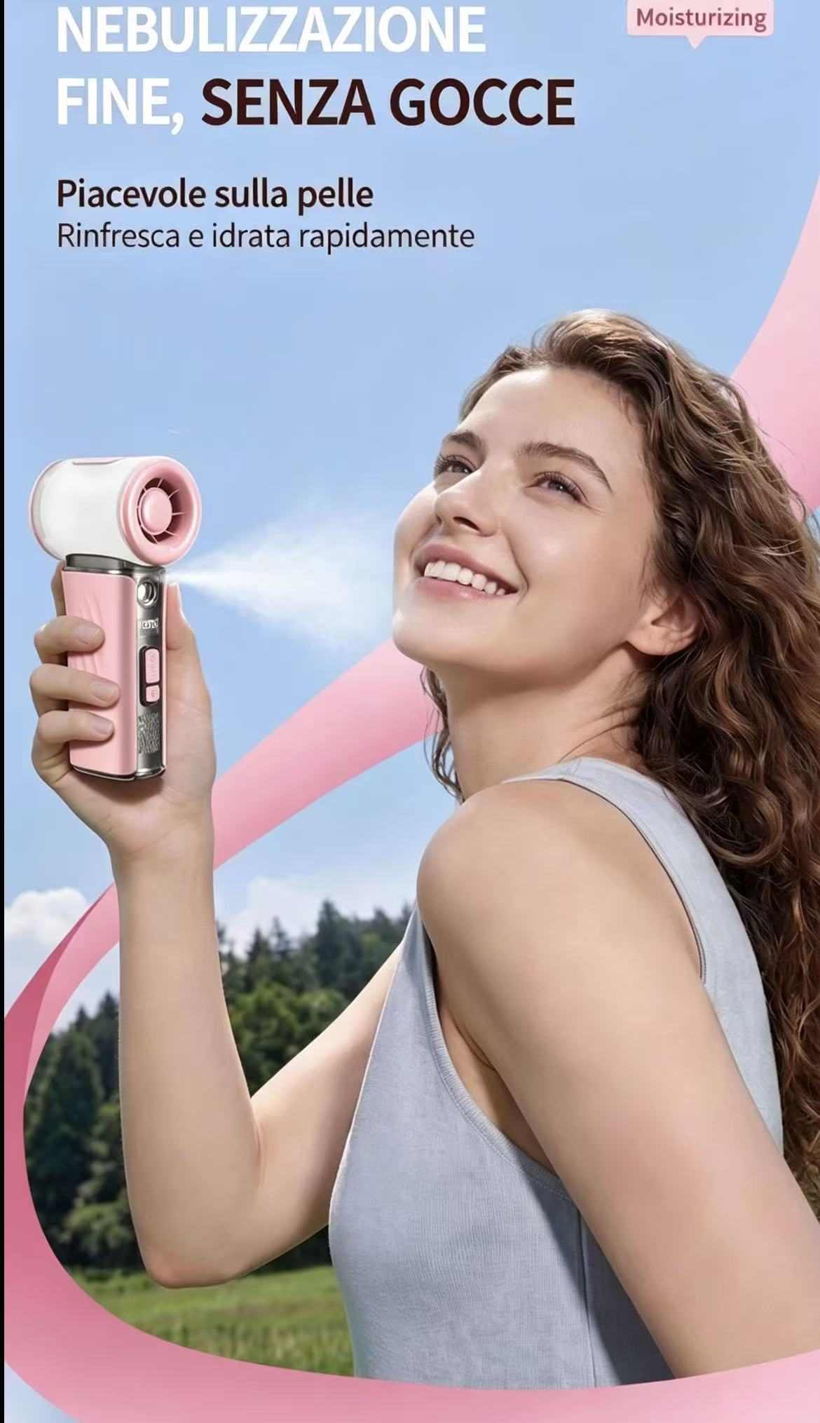 Una donna tiene un nebulizzatore rosa che spruzza una nebbia fine.
