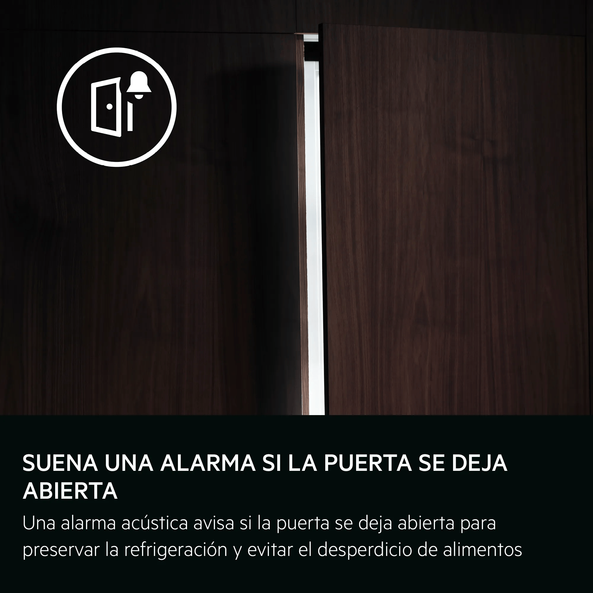 Icono de puerta abierta con campana. Madera oscura.