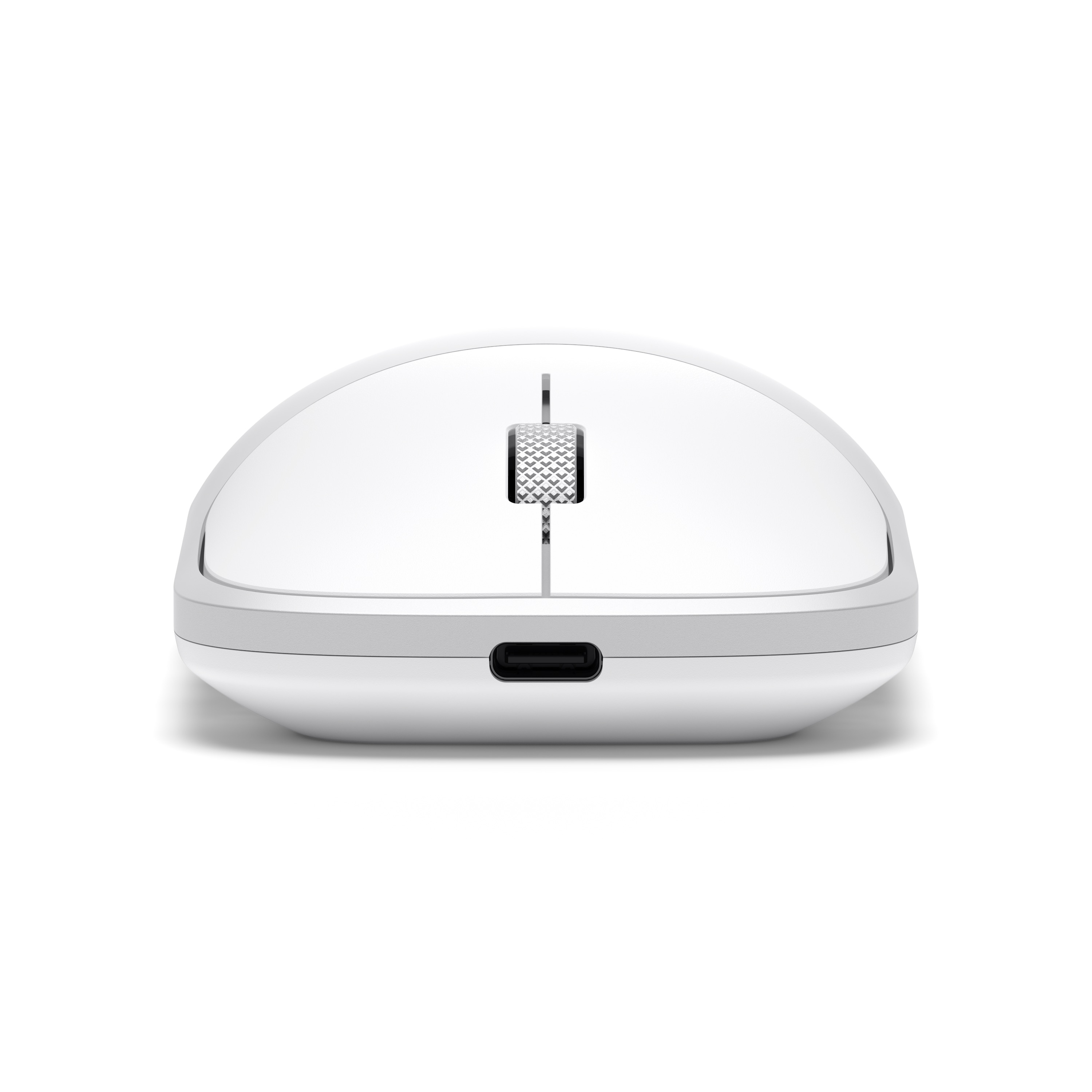 Een witte computermuis met een USB-C-poort aan de voorzijde en een scrollwiel.