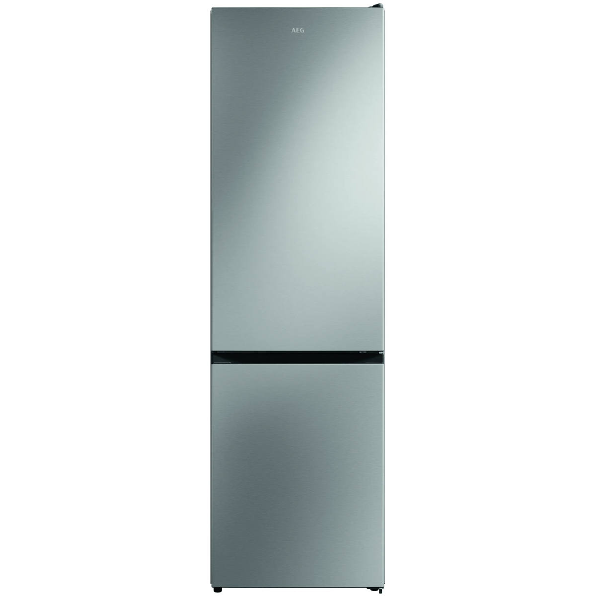 Un refrigerador AEG plateado de dos puertas, sobre fondo blanco.