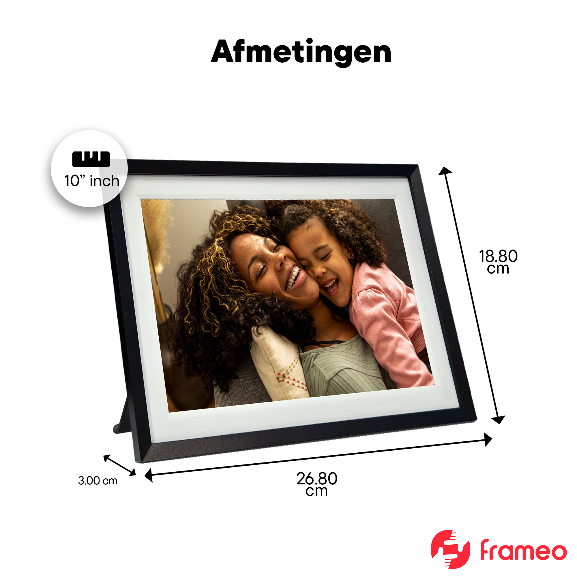 Ein digitales Bilderrahmen zeigt eine Mutter und Tochter. Maße: 26,80 cm breit, 18,80 cm hoch, 3,00 cm tief.