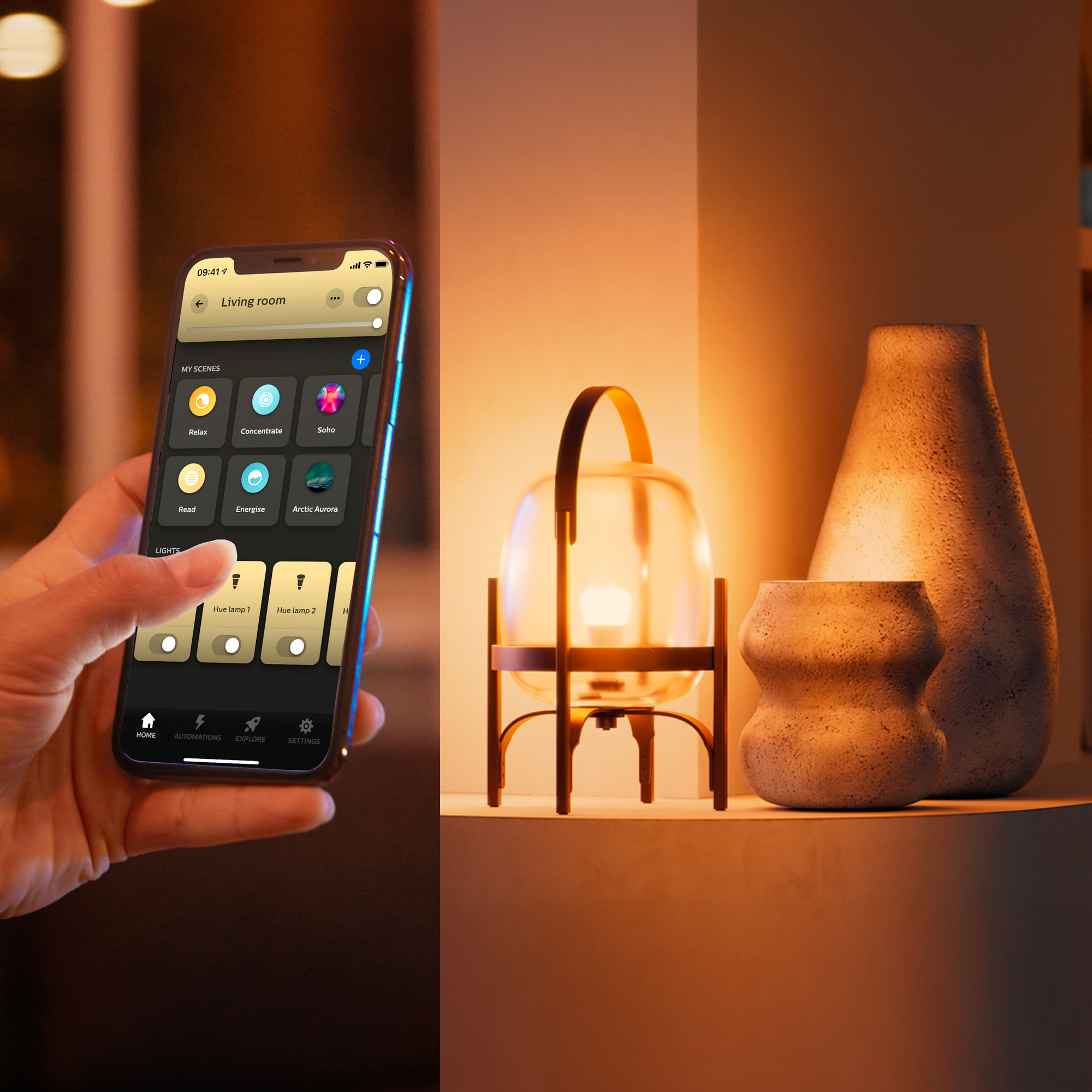 Una mano utilizza un'app per la casa intelligente su un telefono che mostra scene luminose. Lampade e vasi vicini.