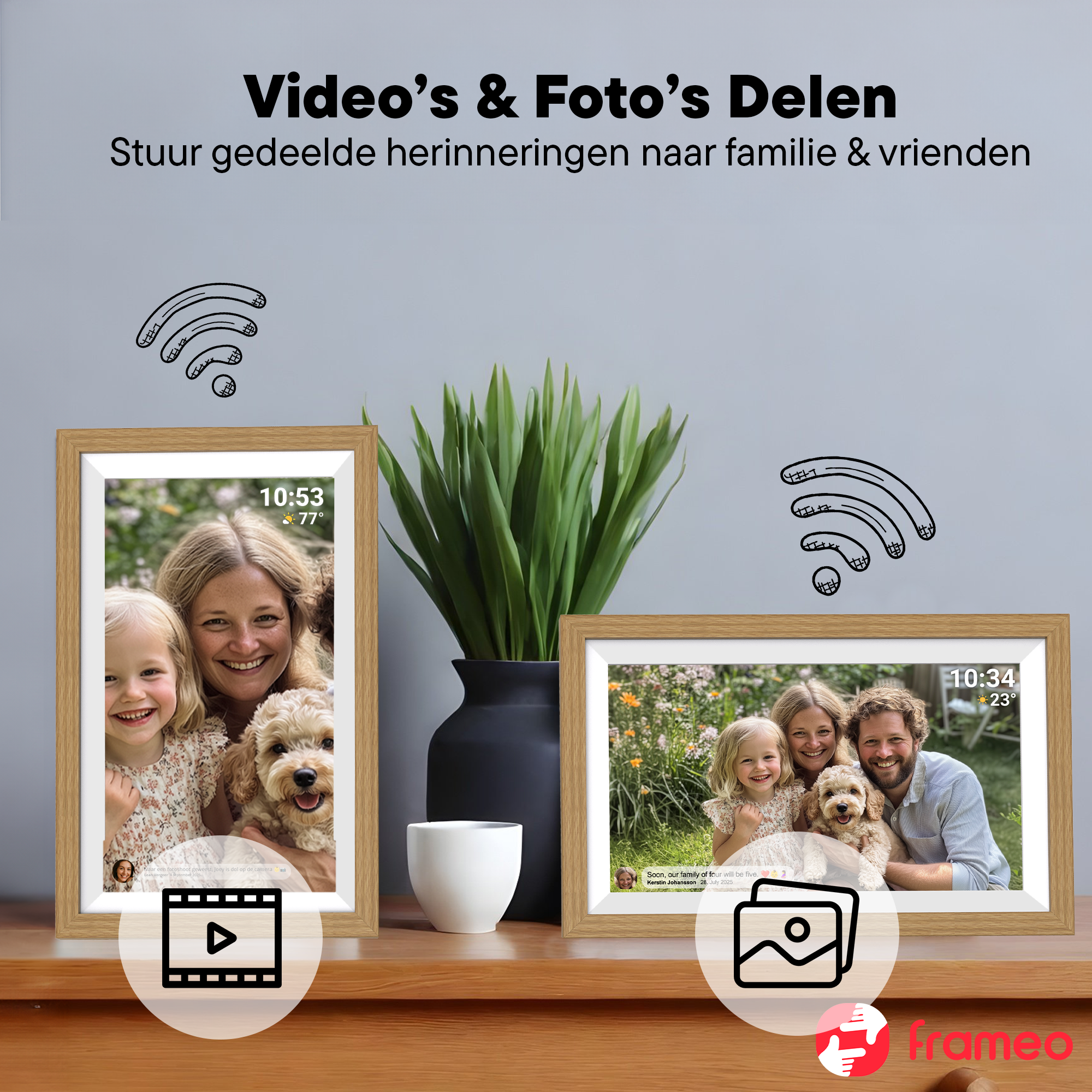 Zwei digitale Bilderrahmen zeigen Familienfotos. Ein Videosymbol und ein Fotosymbol sind zu sehen.