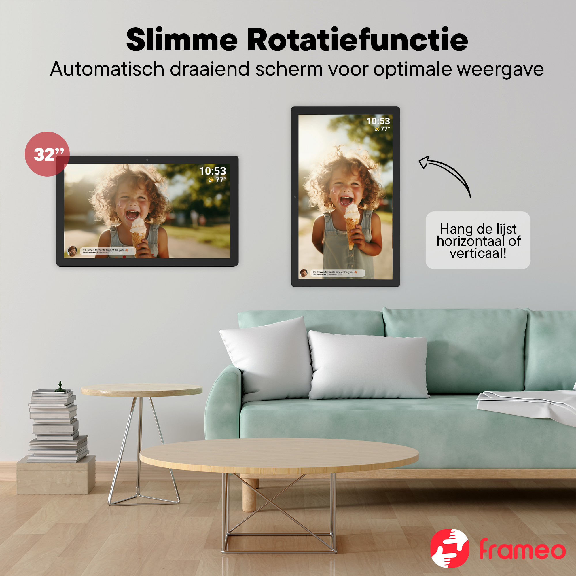 Ein Wohnzimmer mit zwei digitalen Bilderrahmen, die ein lachendes Mädchen zeigen.