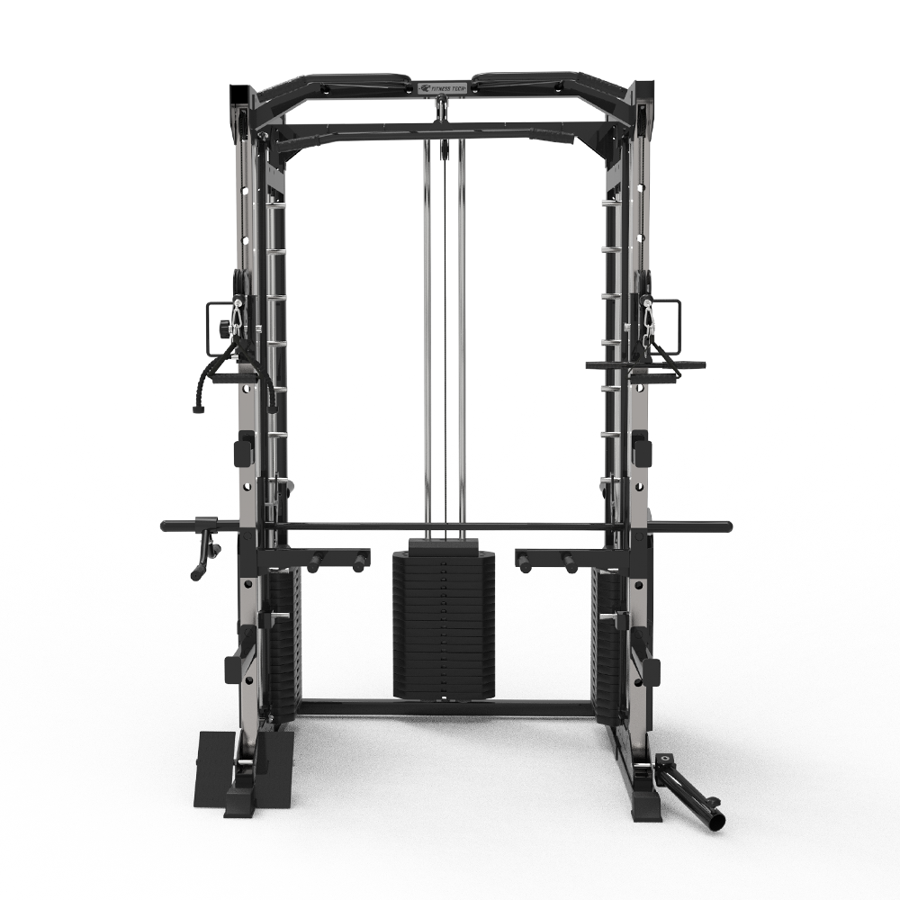 Máquina de gimnasio negra con pesas y poleas de cable sobre fondo blanco.