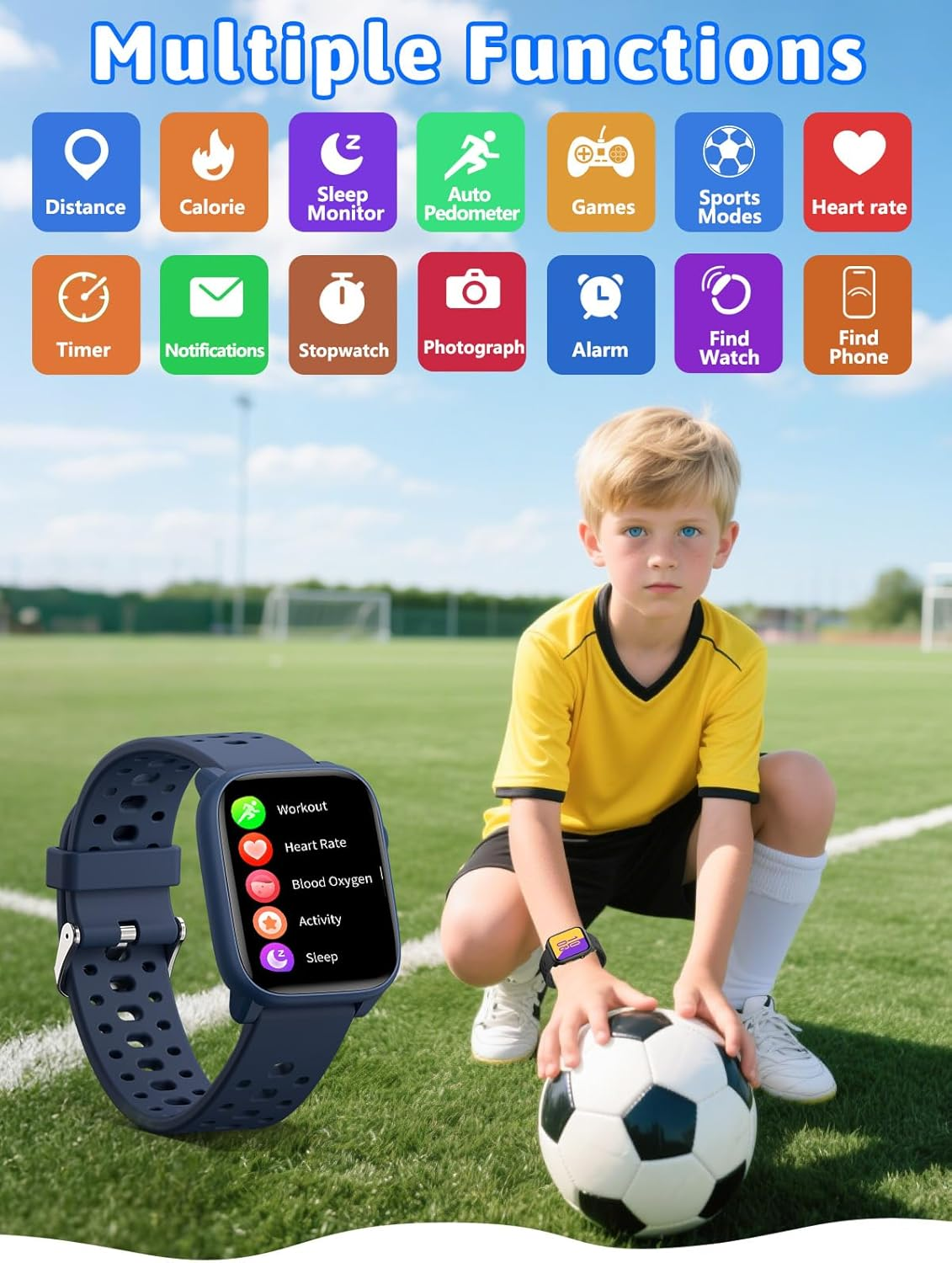 Junge mit Fußball und Smartwatch auf Sportplatz, mit Funktionssymbolen.