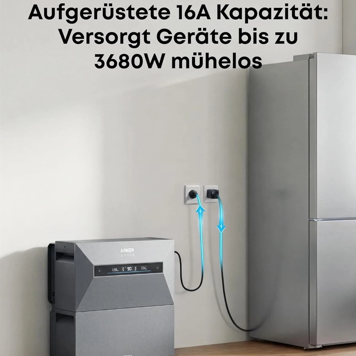 Grijs energie station naast koelkast, verbonden door kabels.