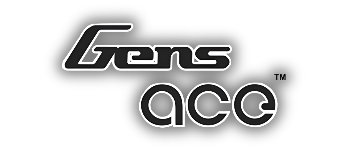 Logo z napisem Gens ace. Czarny tekst z białym obramowaniem na białym tle.