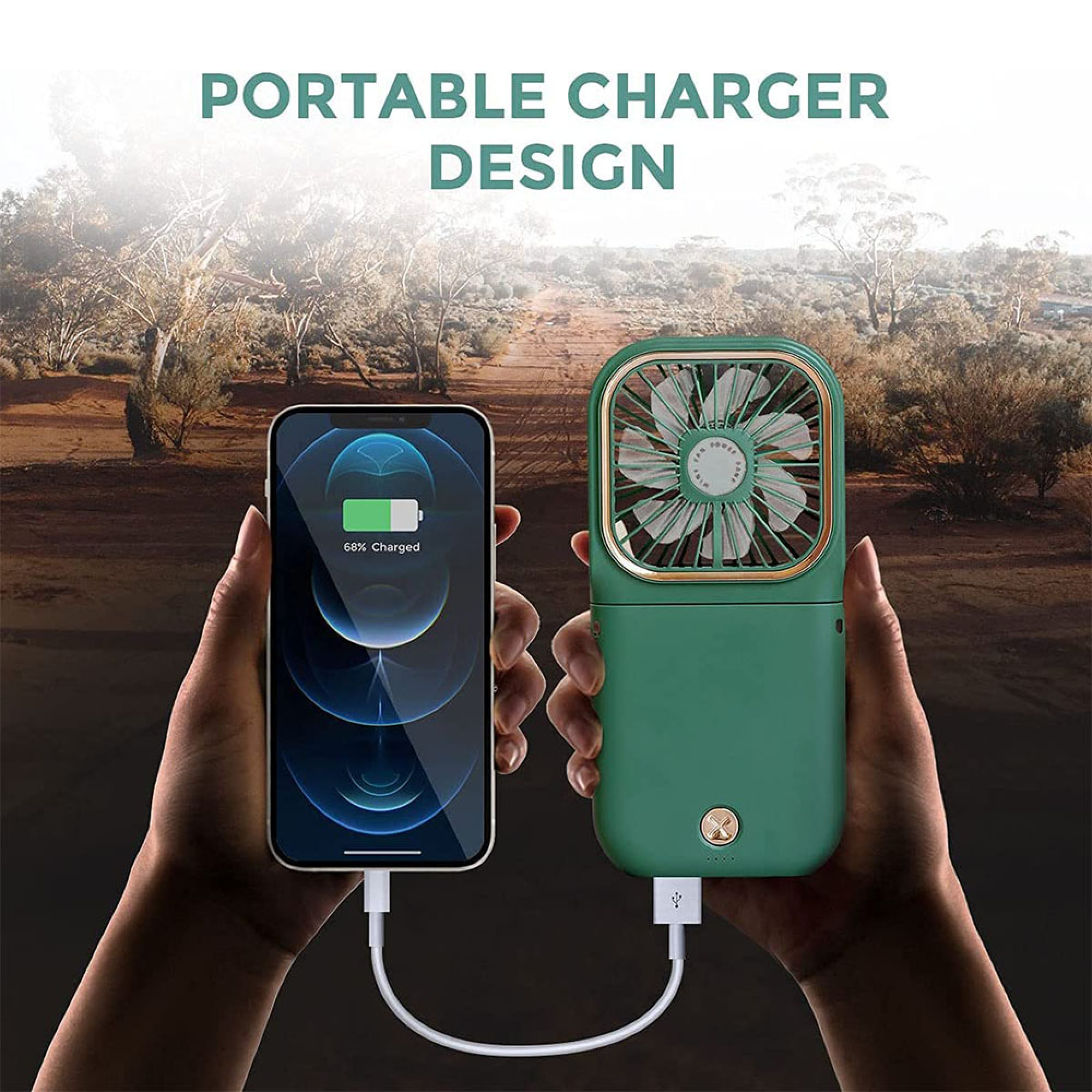 Grüne Powerbank lädt ein Smartphone in staubiger, baumbestandener Landschaft.