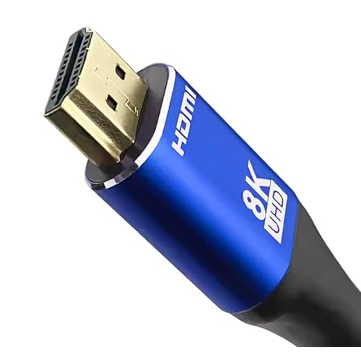 8K UHD etiketli mavi HDMI kablosu ve altın konnektör.