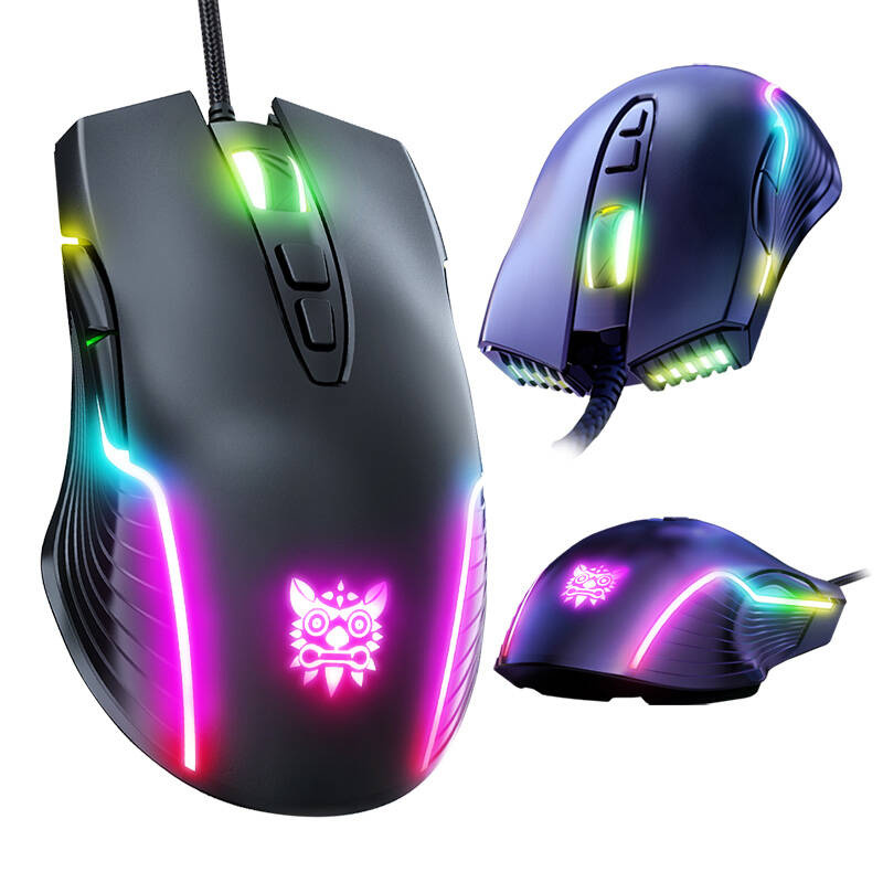 Drei schwarze Gaming-Mäuse mit RGB-Beleuchtung auf weißem Hintergrund.