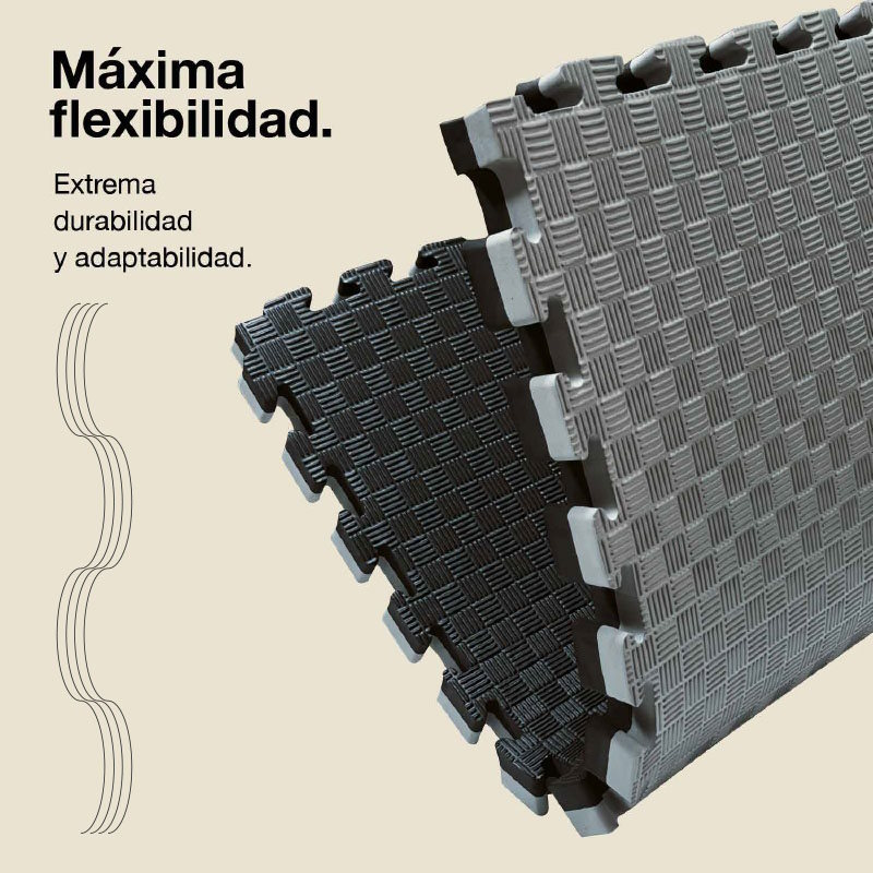 Dos esterillas de rompecabezas grises y negras entrelazadas con patrón de diamantes.