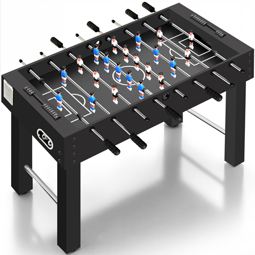 Schwarz-weiße Tischfußballtabelle mit blauen und weißen Spielern auf Stangen.