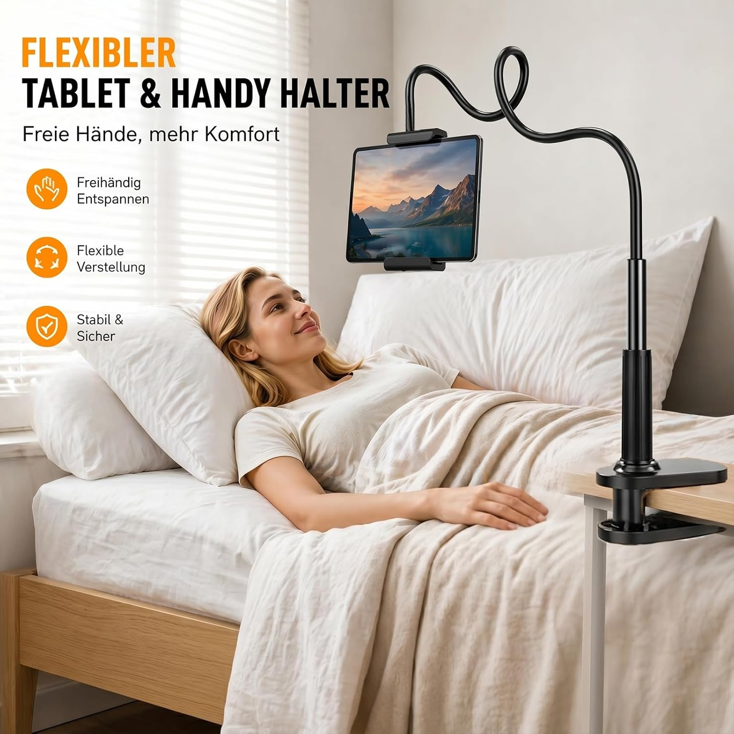 Frau liegt im Bett, Tablet mit flexiblem Halter über ihr befestigt.