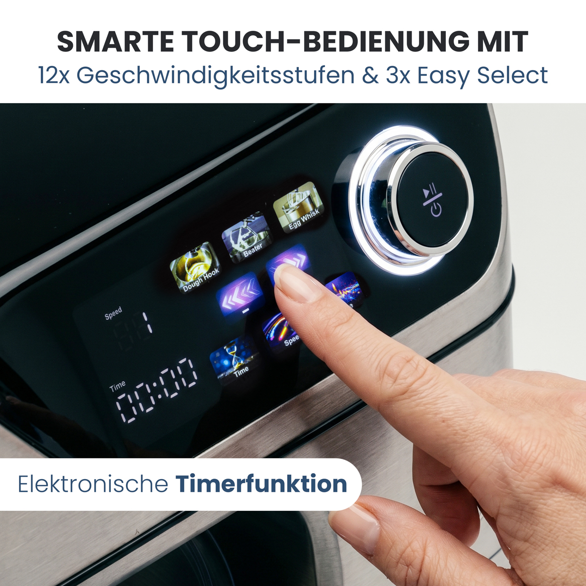 Finger bedient Touchscreen eines Küchengeräts mit Symbolen für Teighaken, Schlagen, Eiweiß.