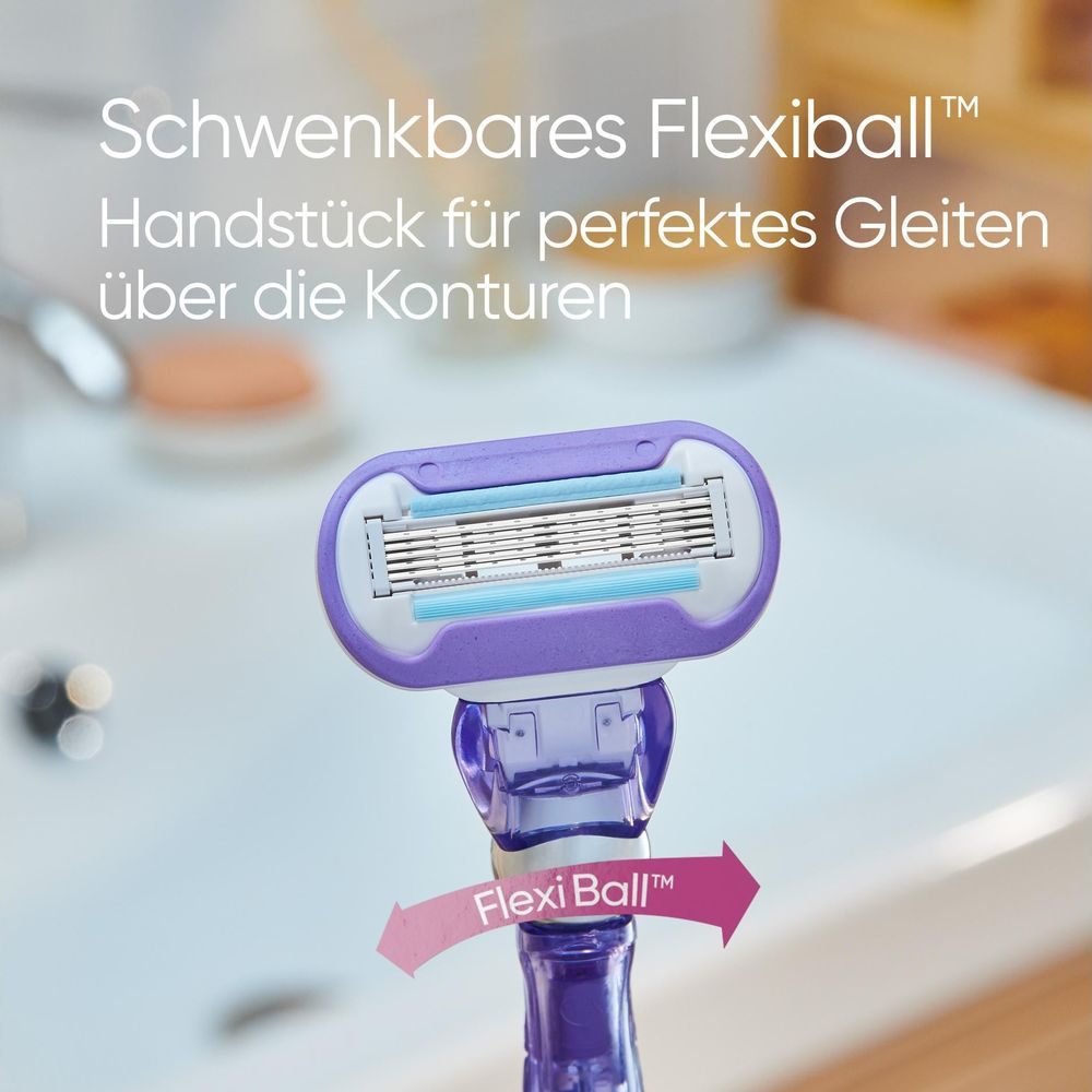 Ein violetter Rasierer mit FlexiBall-Technologie für sanftes Gleiten über Konturen.