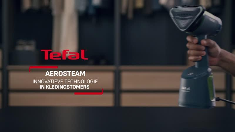 Bir Tefal Aerosteam el cihazı bir dolap içinde tutuluyor.