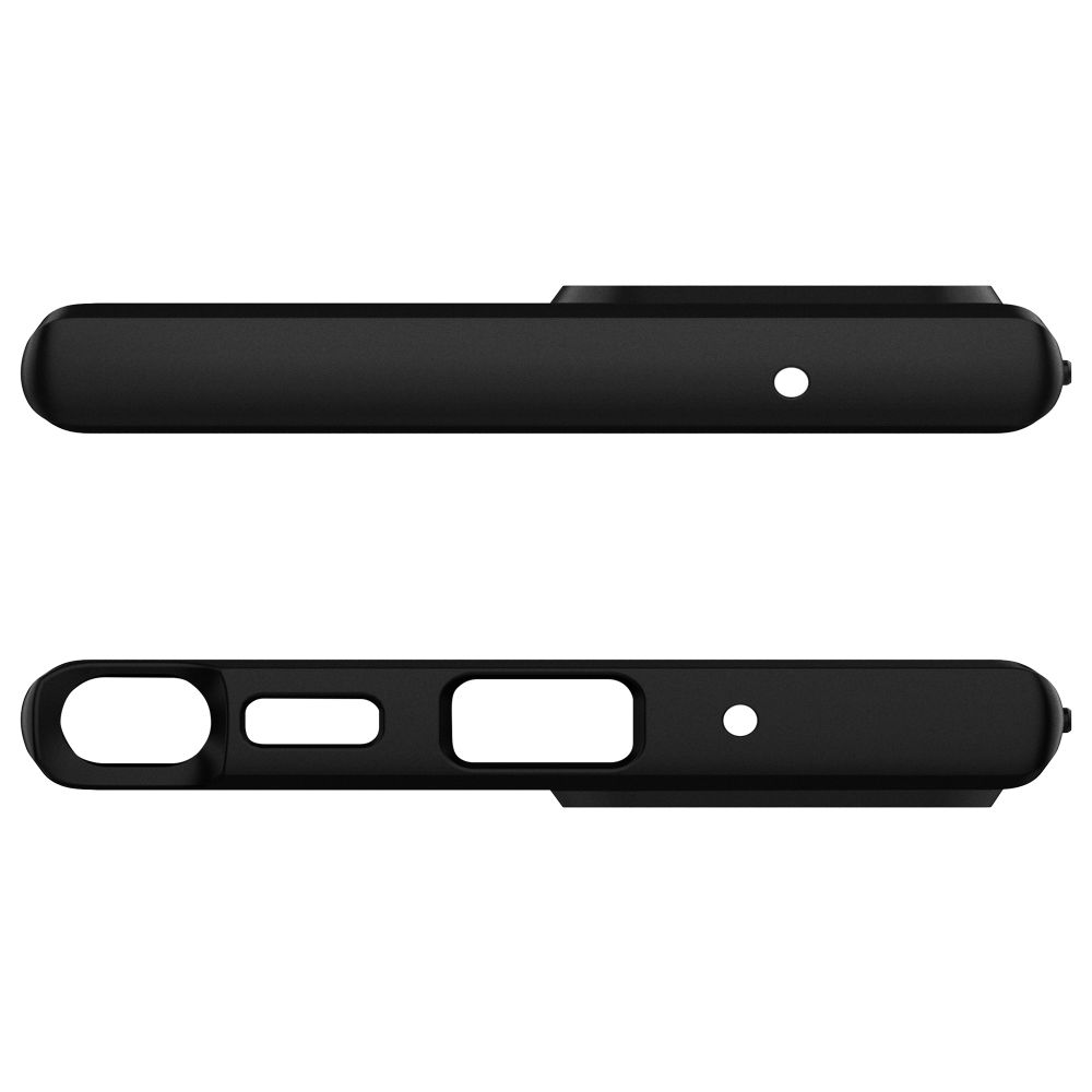 Custodia nera per telefono con ritagli per fotocamere e porte.
