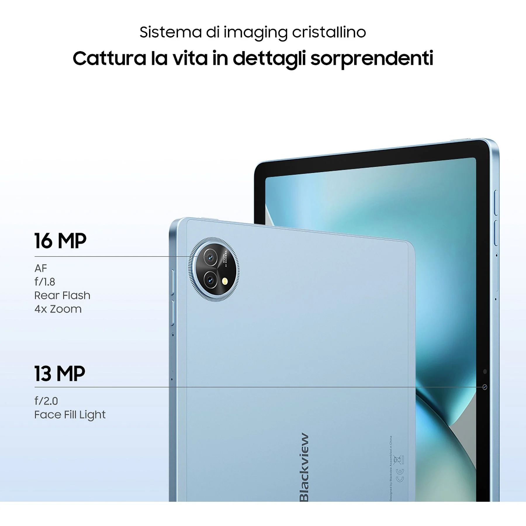 Un tablet azzurro con doppia fotocamera posteriore e dettagli testuali.