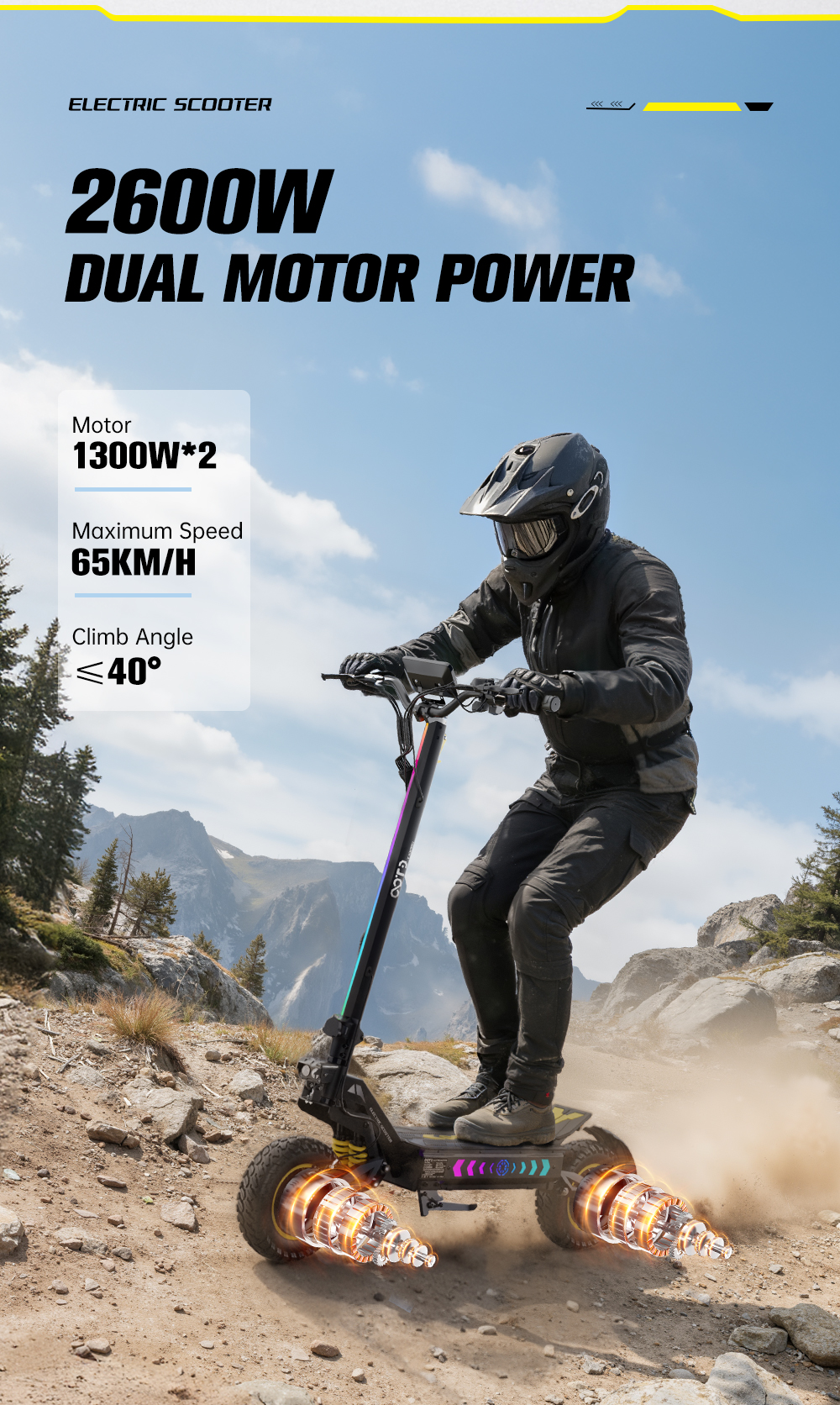 Una persona guida un potente scooter elettrico fuoristrada, sollevando polvere.
