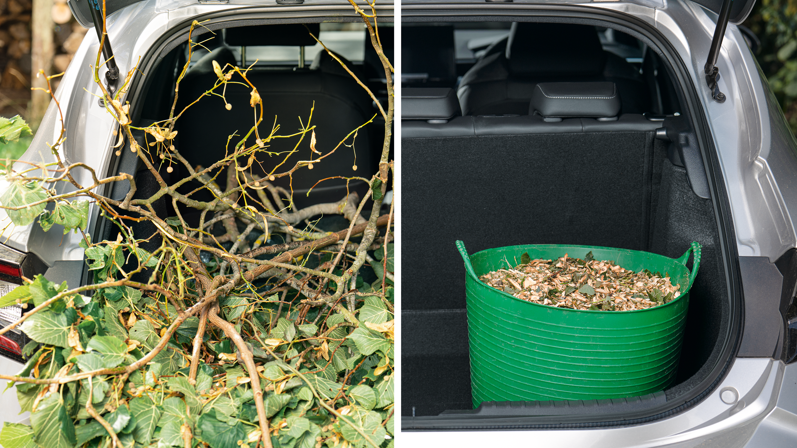 Zwei Hälften eines silbernen Kofferraums mit Gartenabfällen und Holzschnitzeln.