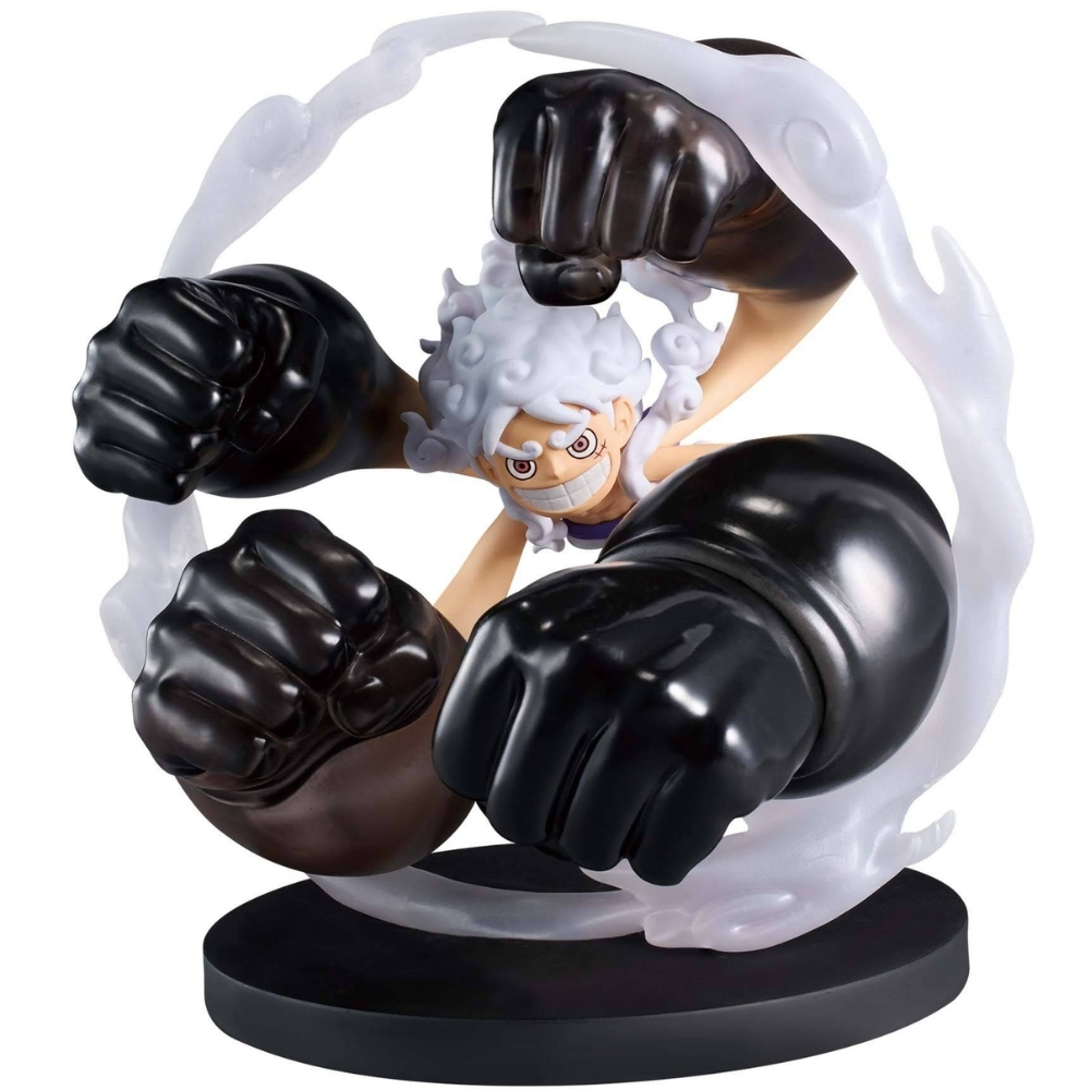 Una figura di Monkey D. Luffy nella sua forma Gear 4 con pugni neri e capelli bianchi.