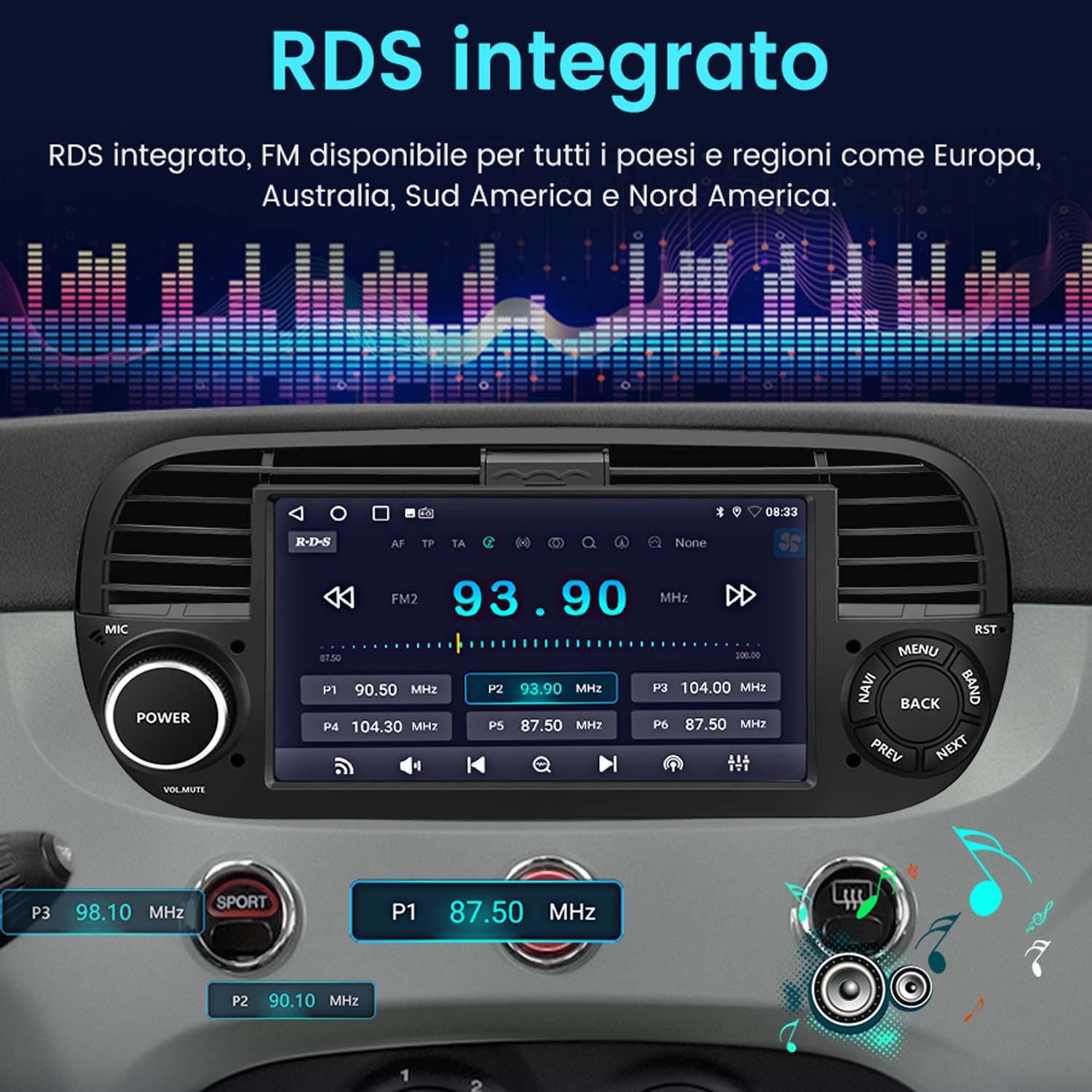 Cruscotto auto con schermo radio che mostra frequenze e pulsanti.