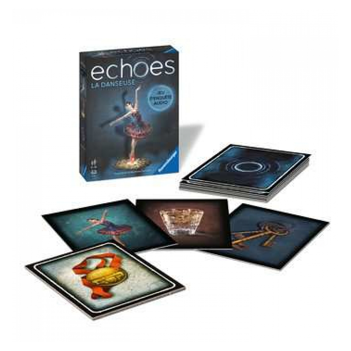 Eine Spielschachtel mit dem Titel "Echoes: La Danseuse" und vier Spielkarten liegen auf einem weißen Hintergrund.