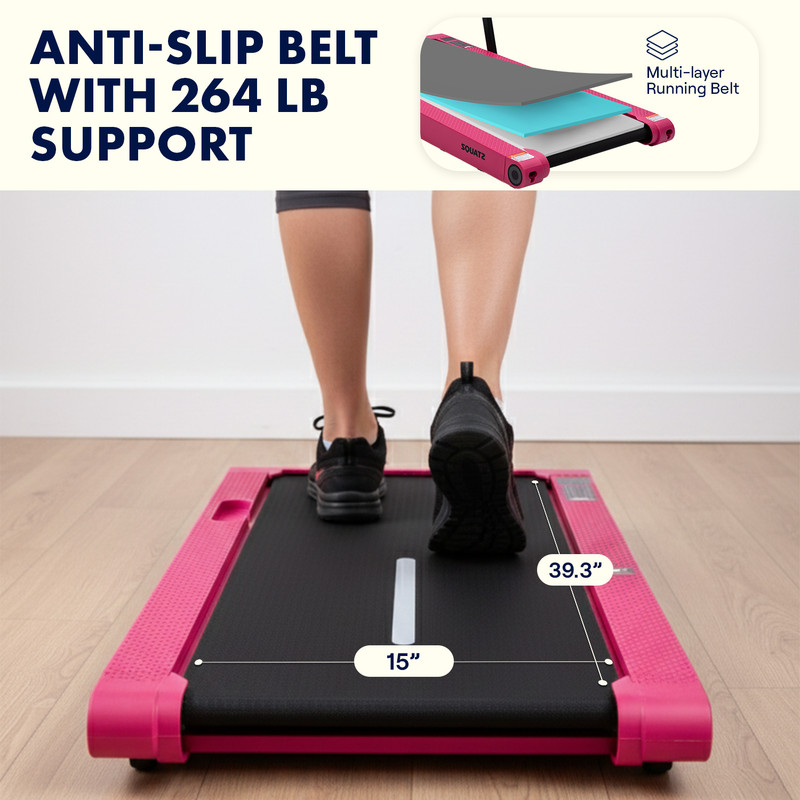 Eine Person auf einem rosa Laufband mit der Aufschrift 'Anti-Slip Belt'.