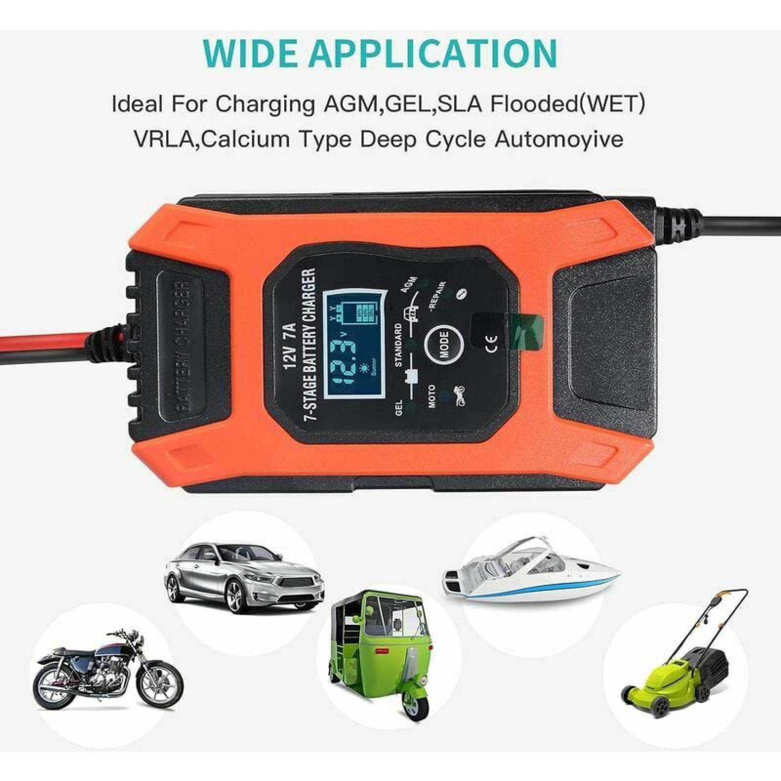 Ein orangefarbener Batterieladegerät mit Display und verschiedenen Fahrzeugen.