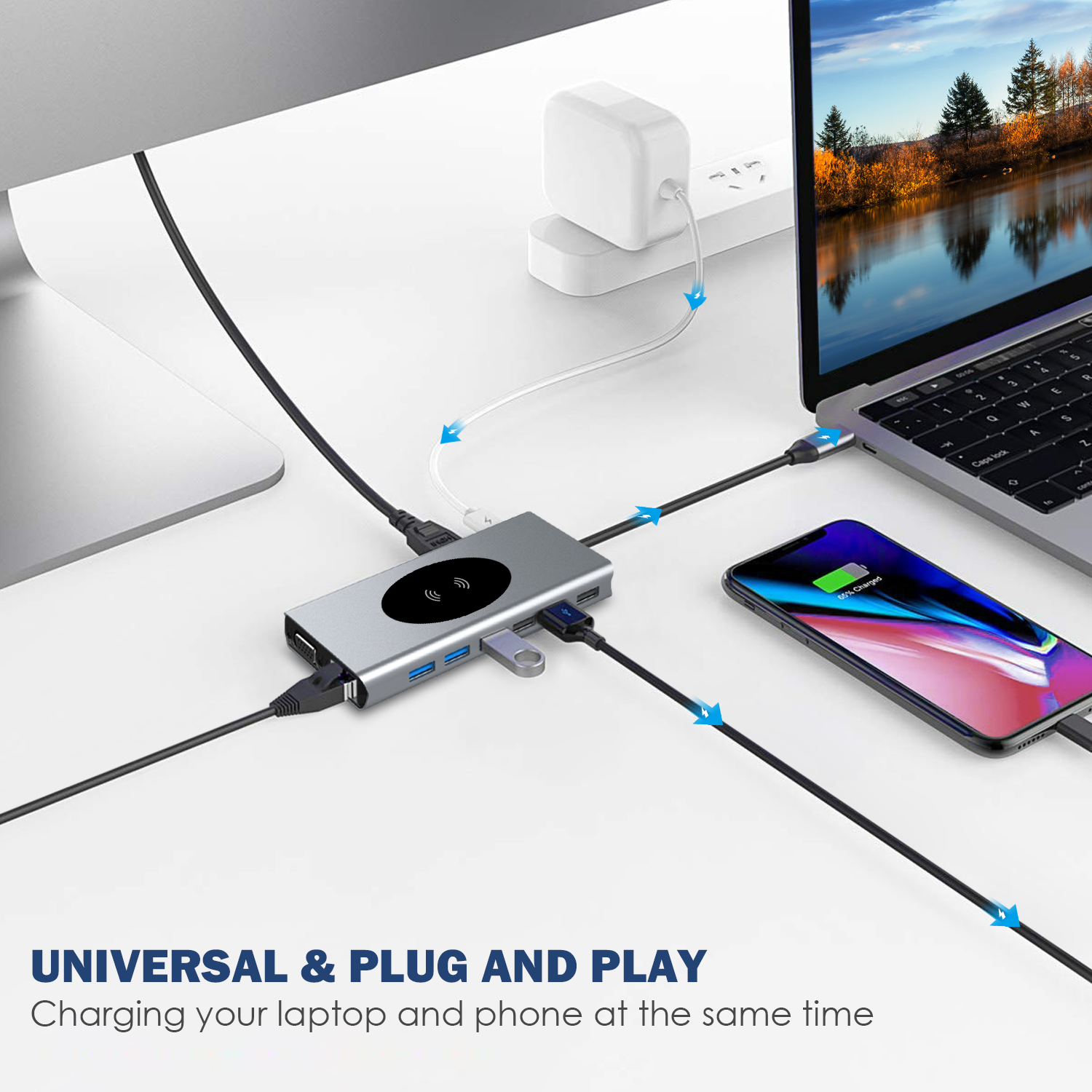 Ein Laptop-Dock mit Kabeln, Handy und Netzteil auf einem Schreibtisch.