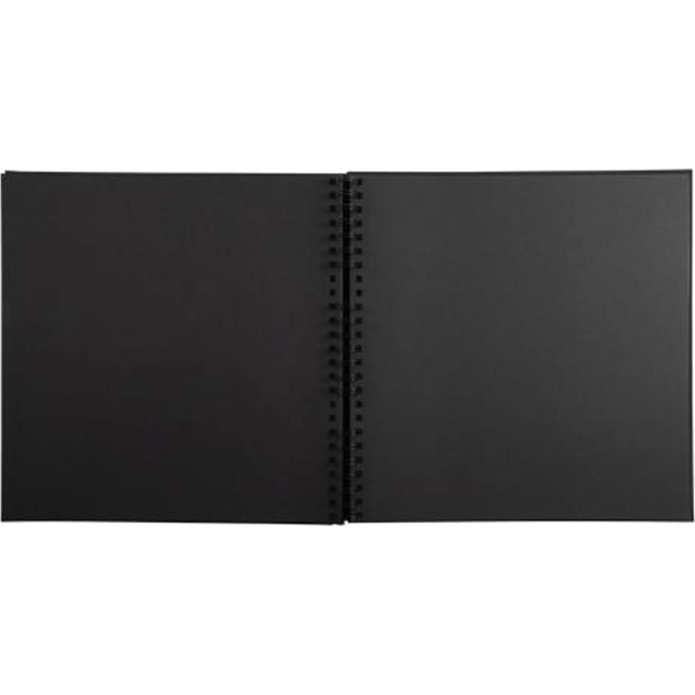Un portafolio abierto de espiral negro con dos páginas en blanco.
