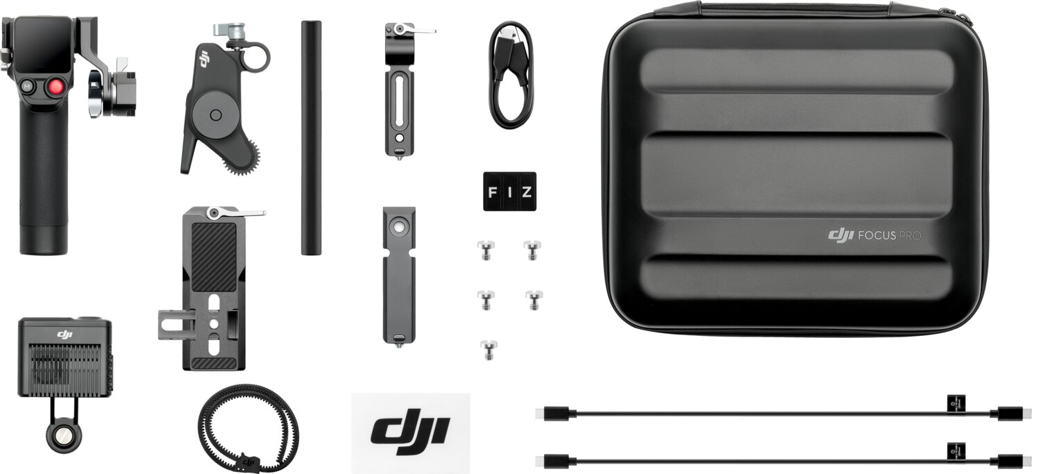 Kit DJI Focus Pro con custodia, controller, asta, cavi, viti e logo DJI.