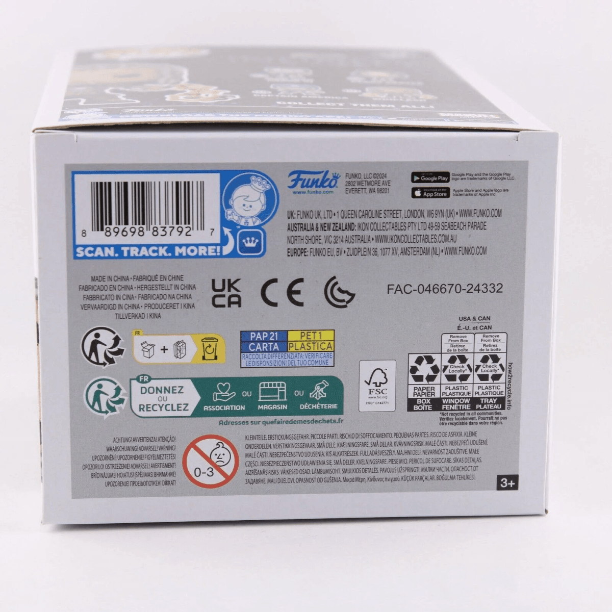 La parte trasera de una caja Funko con código de barras, logo e información de reciclaje.