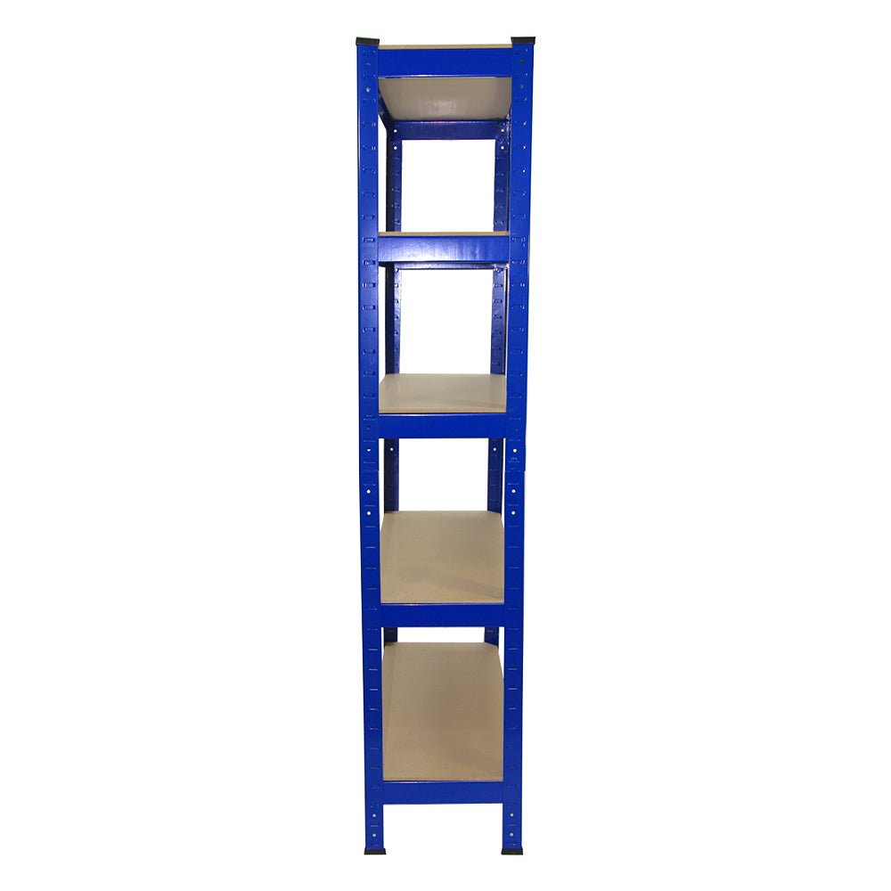 Un estante alto de metal azul con cinco baldas de madera, sobre fondo blanco.